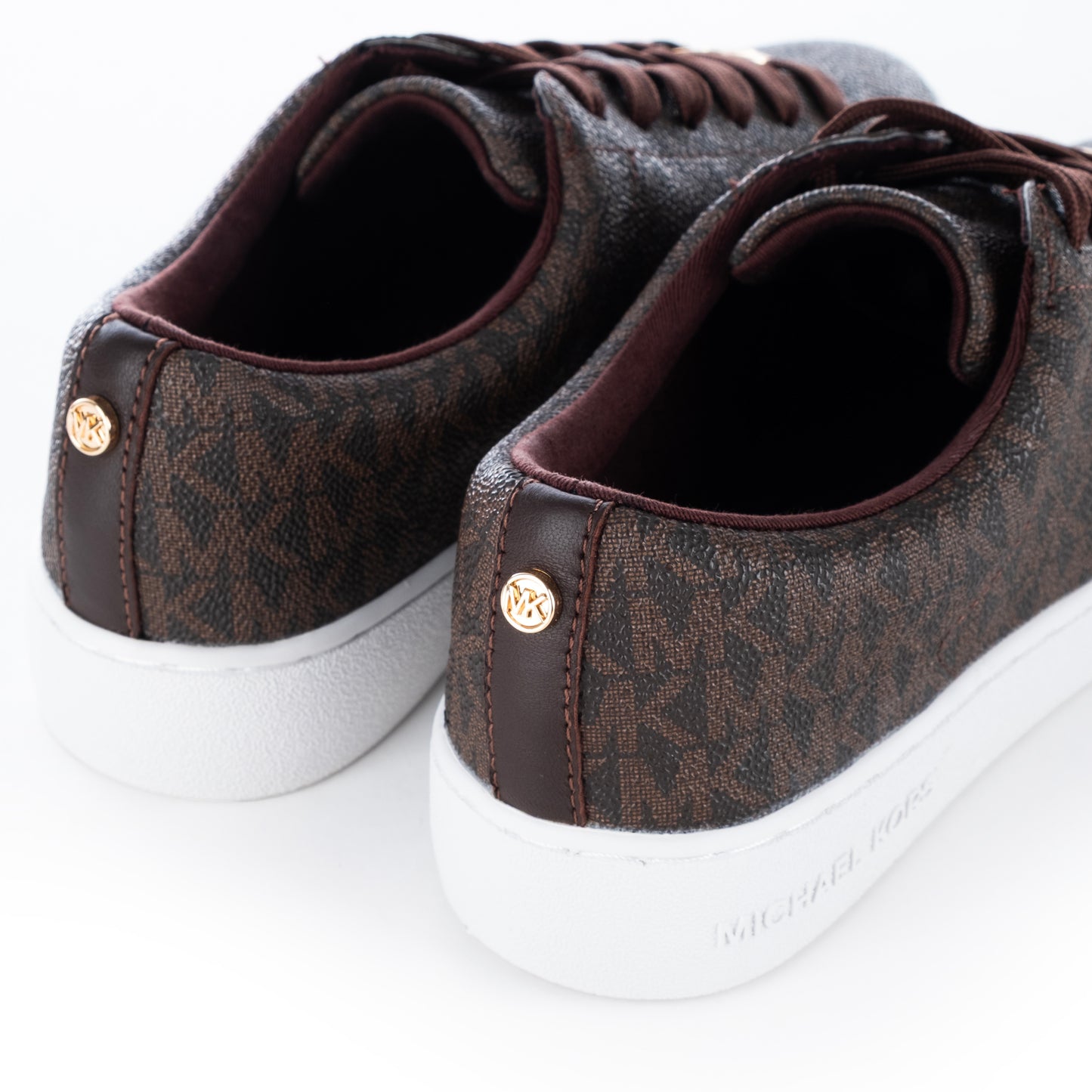 Ténis Mulher Michael Kors Marrom com Monograma Elegante