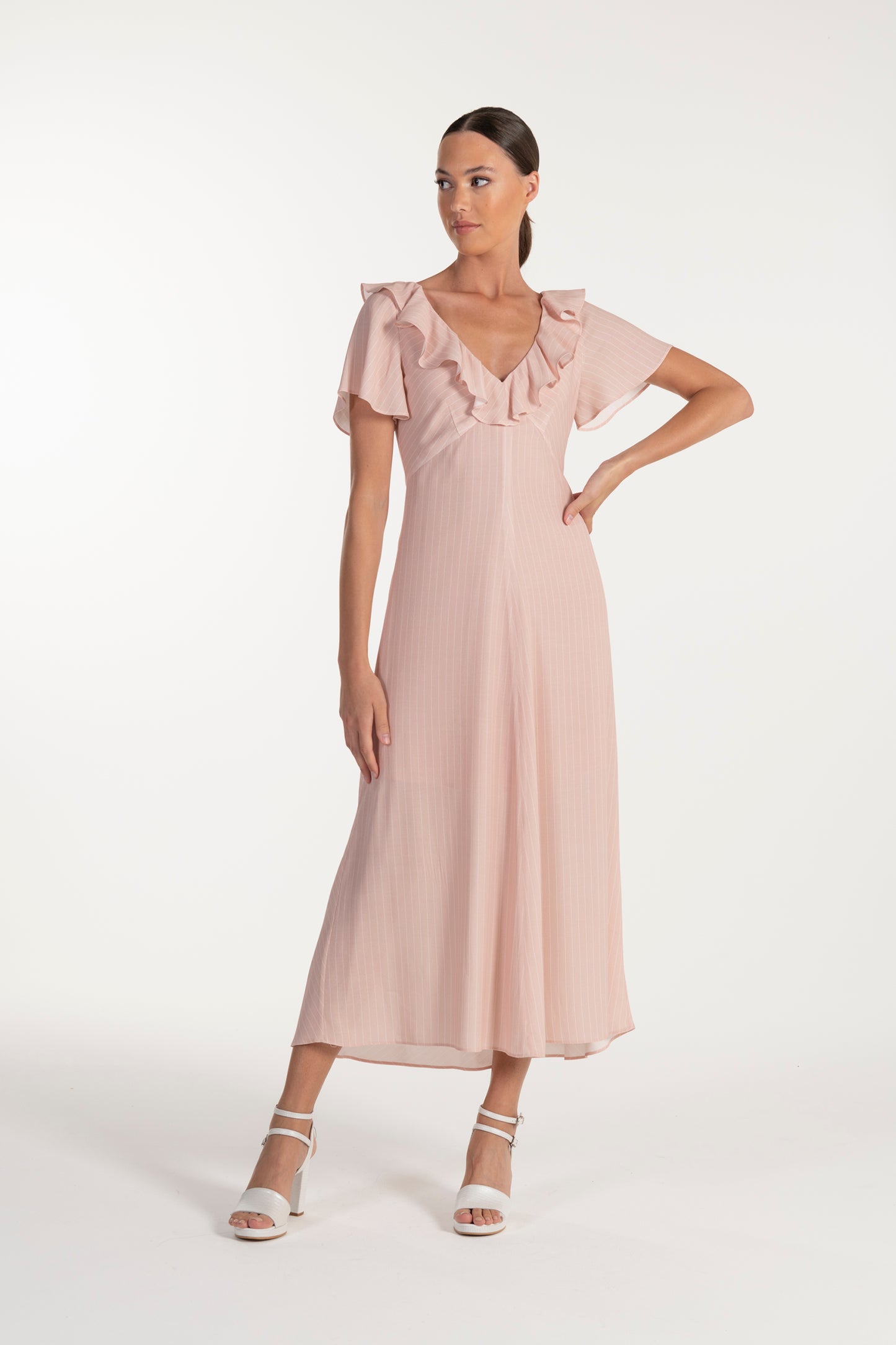 Vestido Rosa Claro de Mulher ANA SOUSA com Decote em V e Mangas Curvas