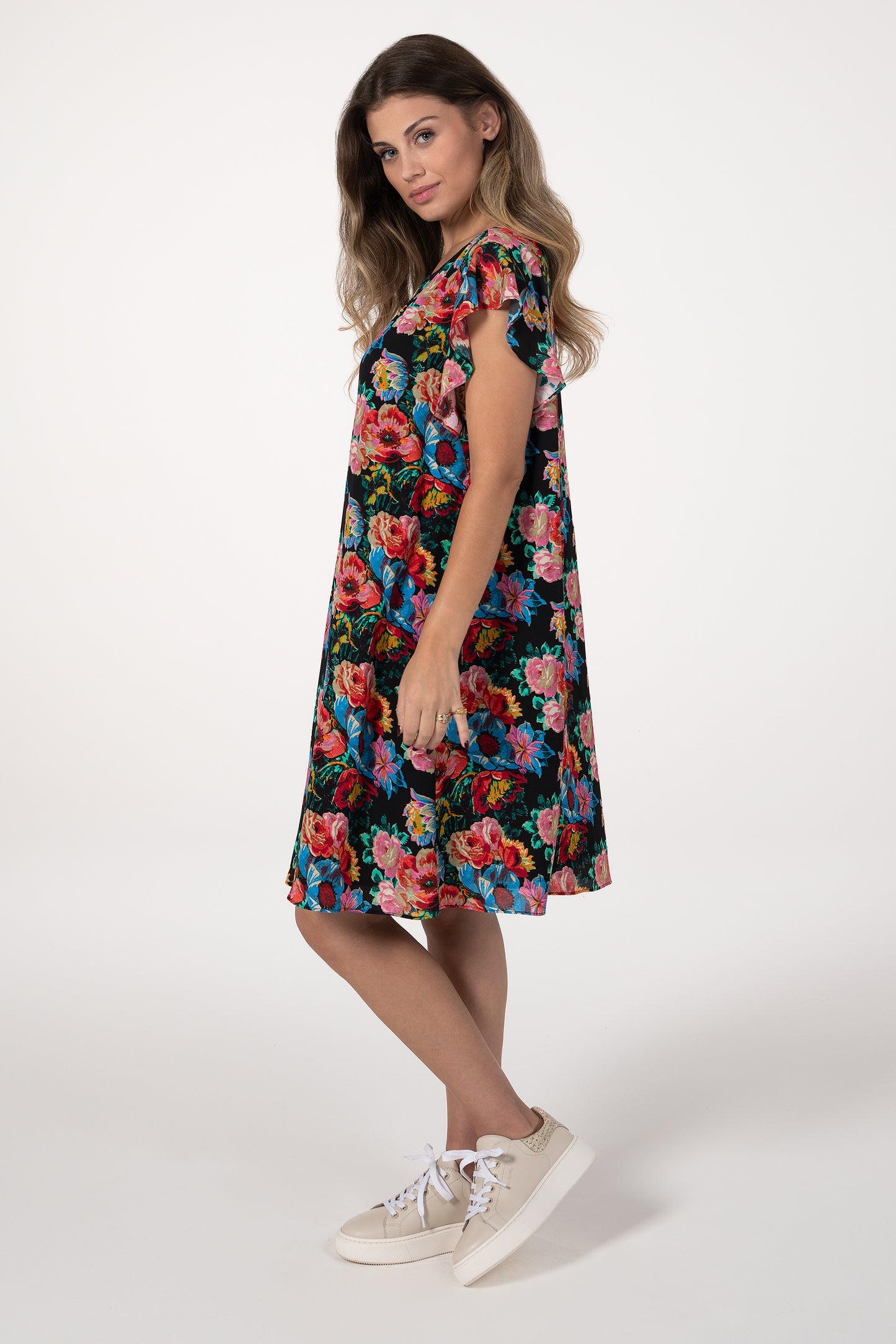 Vestido Mulher ANA SOUSA Preto Curto Floral com Cinto e Mangas de Folho