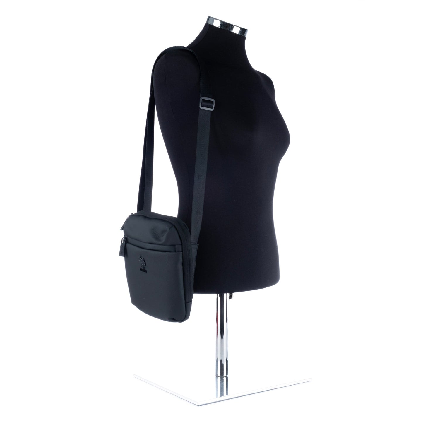 Bolsa Tiracolo Pequena de Homem US Polo em Nylon Preto com Bolsos Funcionais