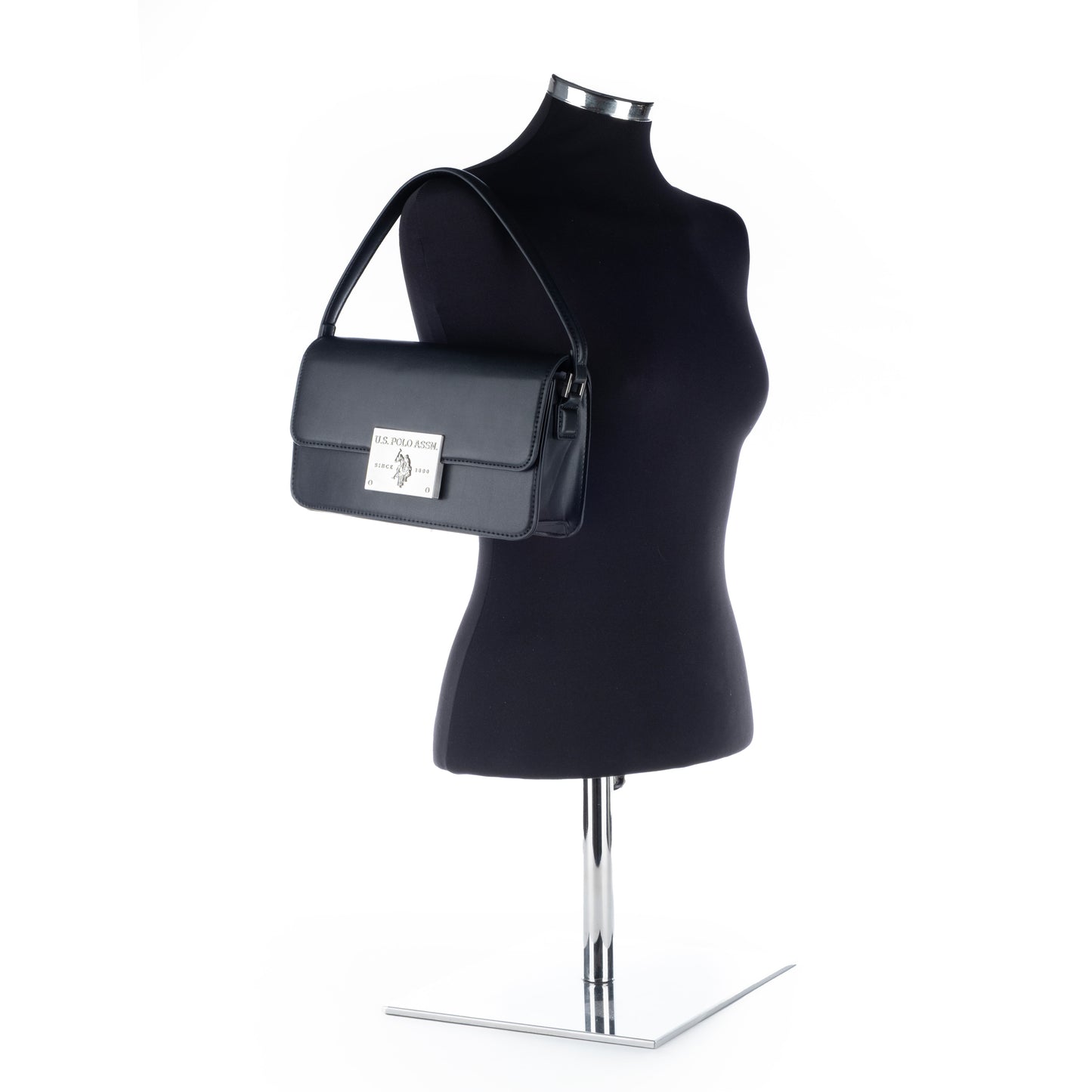 Bolsa de Ombro Us Polo Preta com Detalhe Metálico