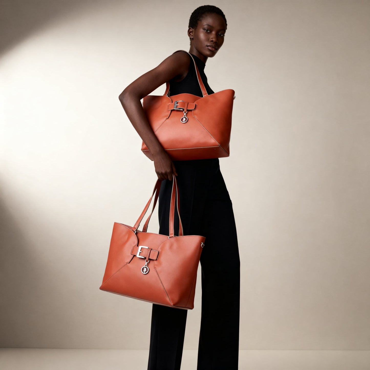Bolsa Tote US Polo Vermelha com Detalhe de Fivela