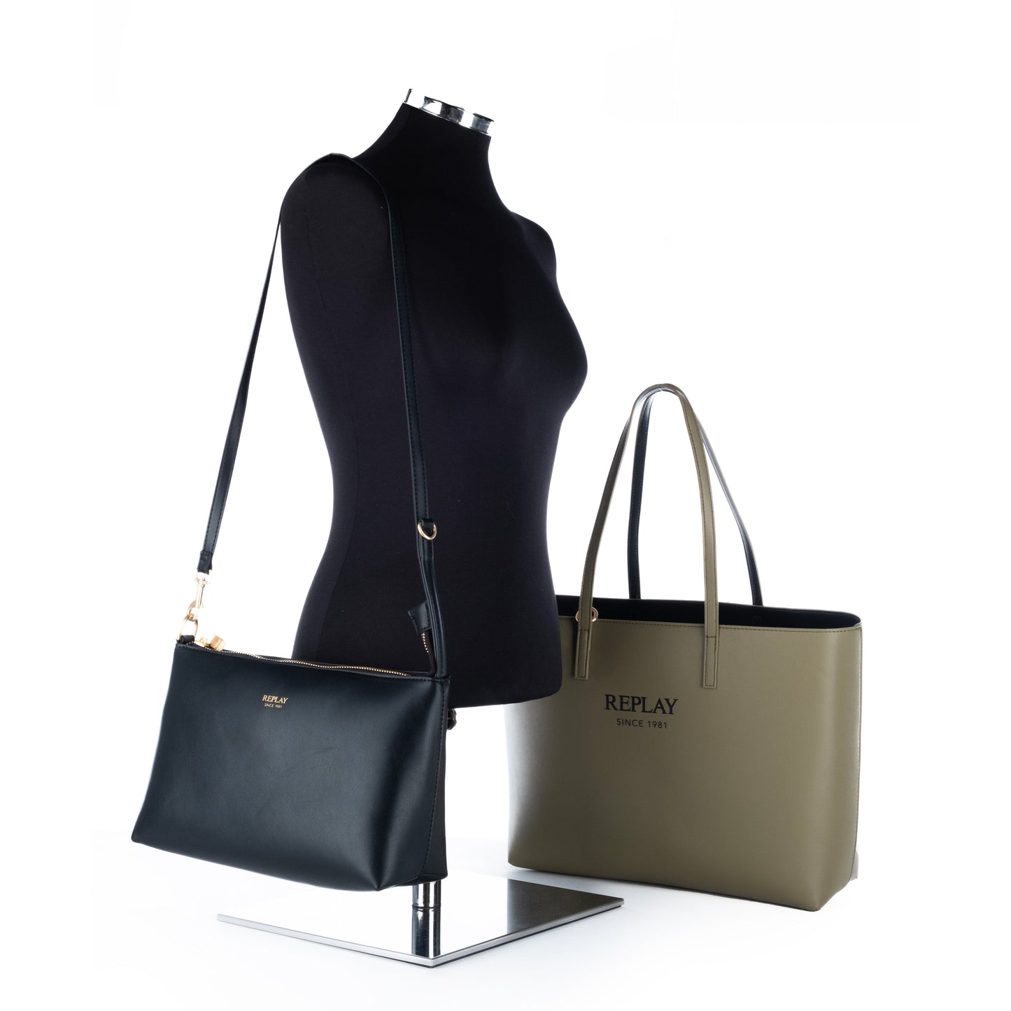 Bolsa Tote Feminina Replay Bege com Alças e Logo