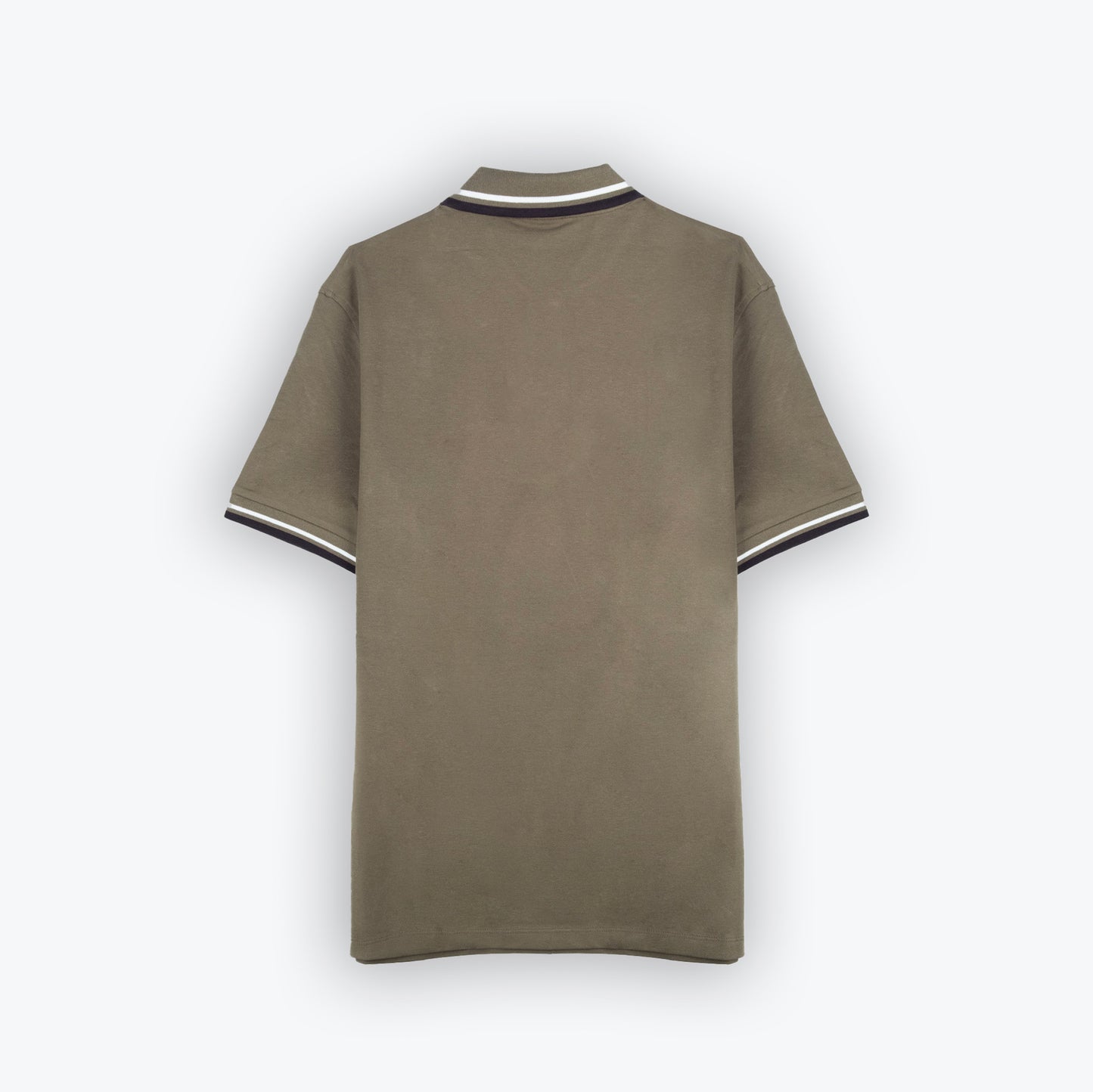 Polo Homem GAS Bege com Detalhes Contrastantes na Gola e Mangas