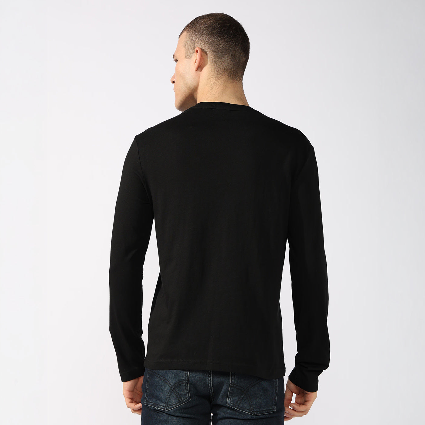Camisola Homem GAS Preto com Logo Frontal Minimalista em Algodão
