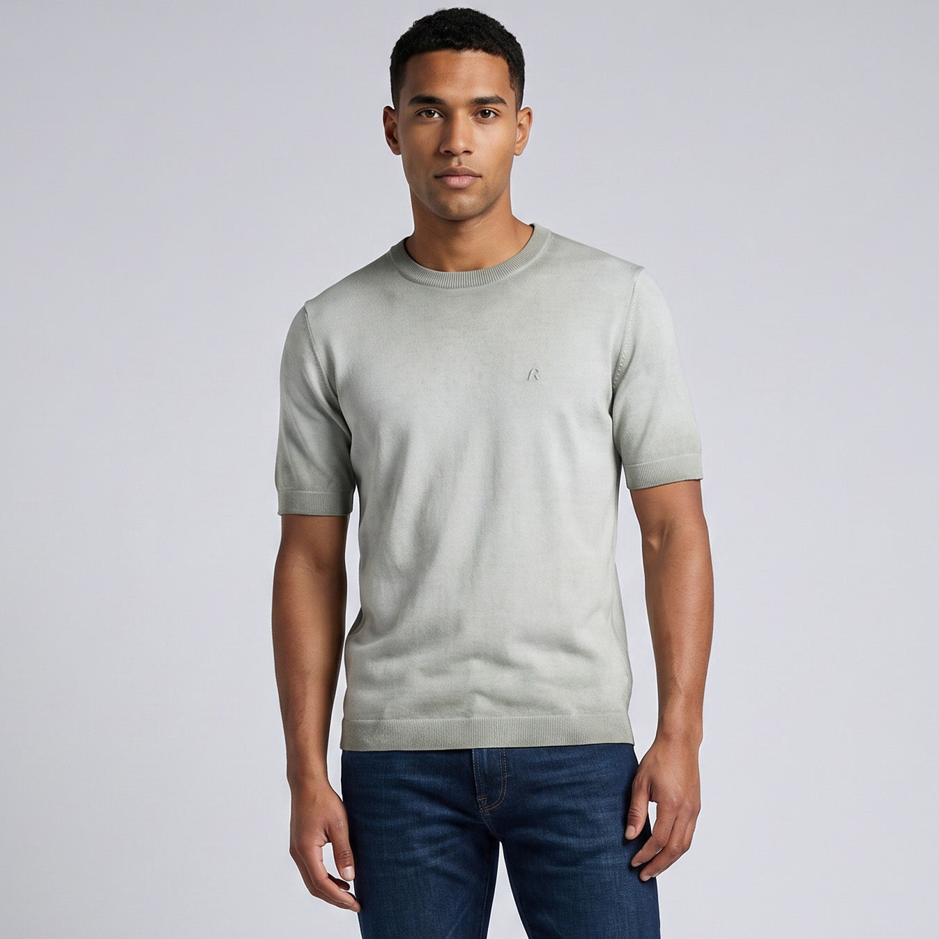 Camisola Homem Replay Verde Claro de Manga Curta com Logótipo Bordado