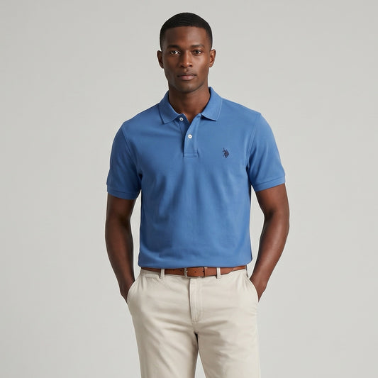 Polo Homem US Polo Azul Médio com Logo Bordado no Peito e Gola Clássica