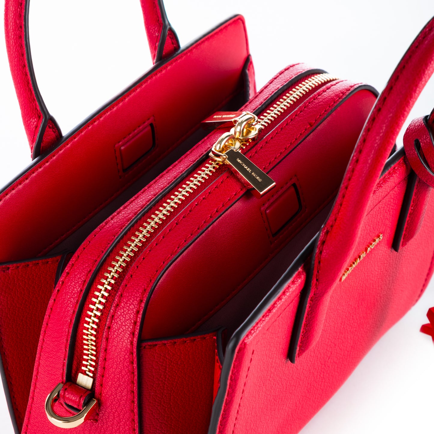 Bolsa Satchel Michael Kors Vermelha com Detalhes Elegantes