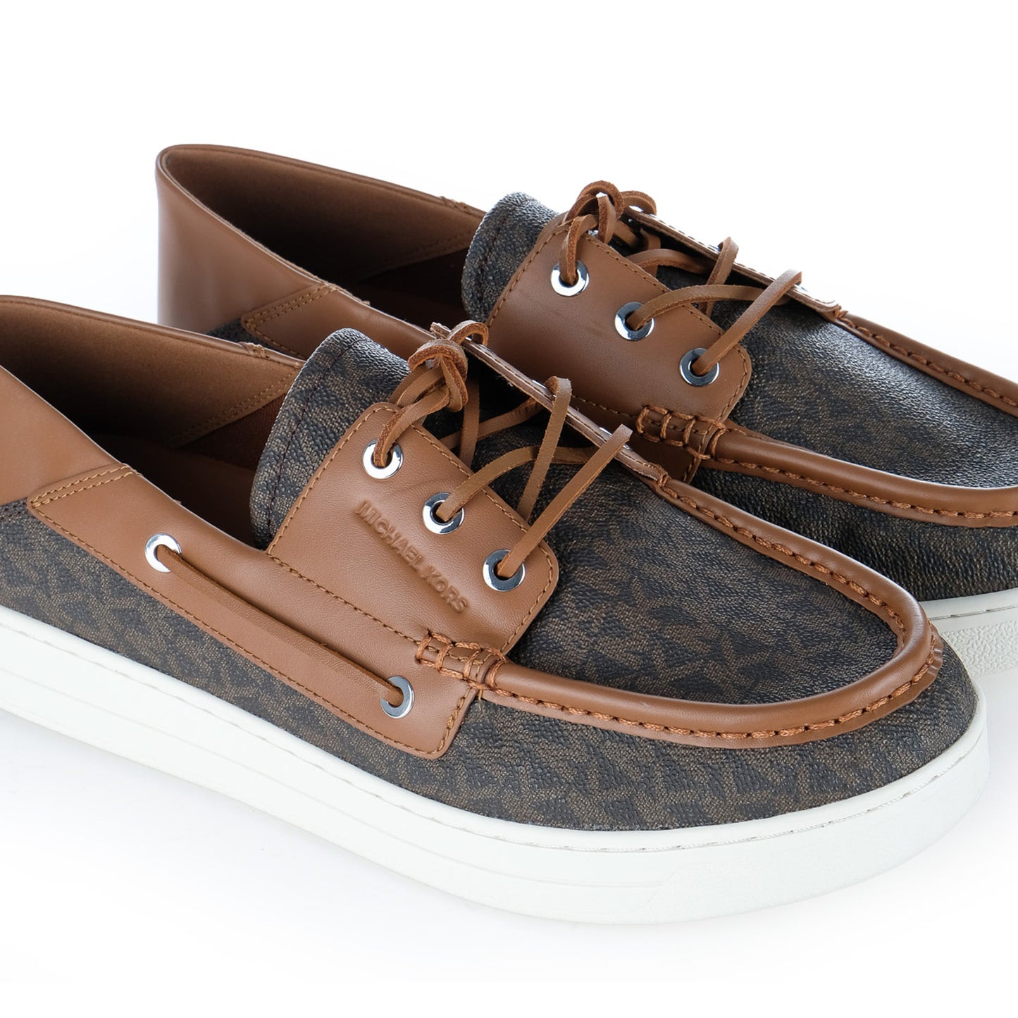 Sapatos Náuticos Homem Michael Kors Castanho Multicolor com Monograma MK e Sola Branca