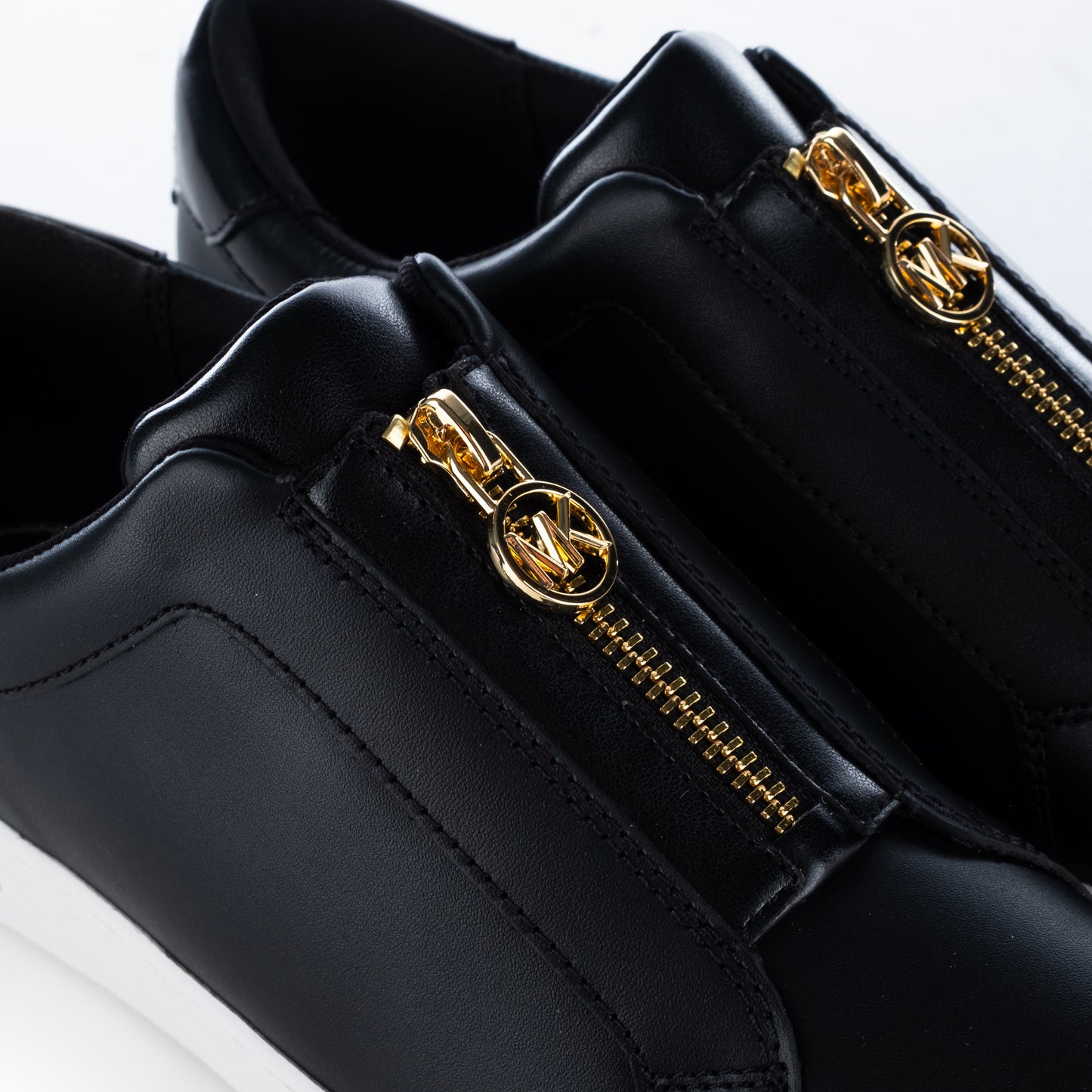 Ténis Mulher Michael Kors Preto com Detalhes Elegantes