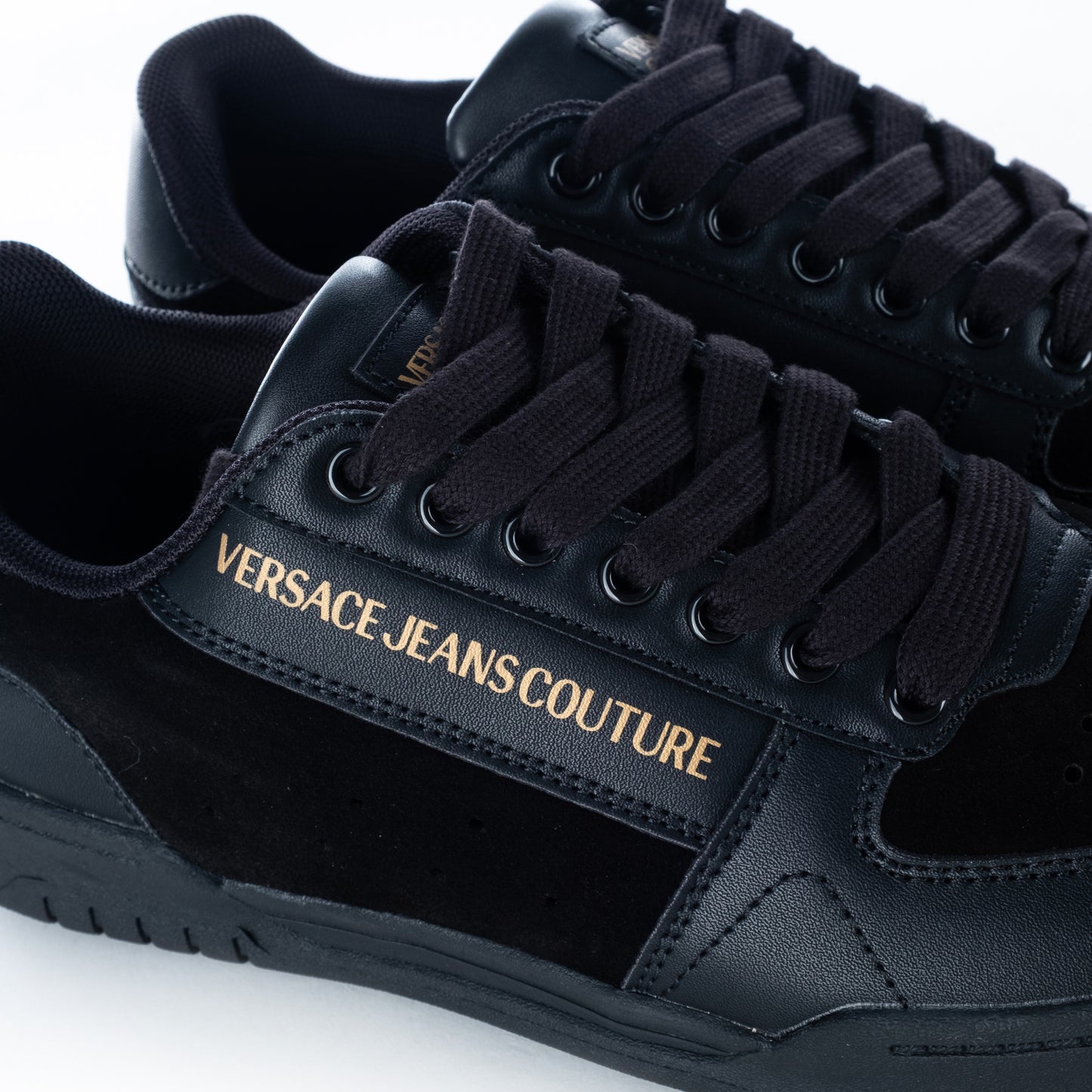 Ténis Homem Versace Jeans Couture Preto com Detalhes Dourados