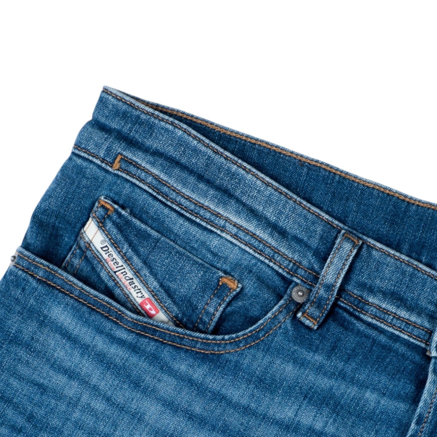 Calças Jeans de Homem Diesel Slim Fit em Denim Azul Médio com Lavagem Suave
