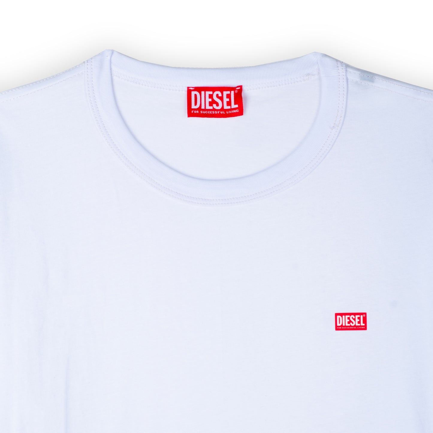 T-Shirt Homem Diesel Branca Minimalista com Logo Discreto no Peito