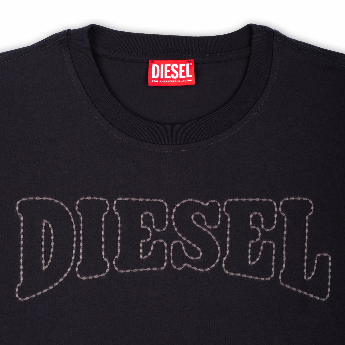 T-Shirt Homem Diesel Preta com Logo Frontal em Relevo