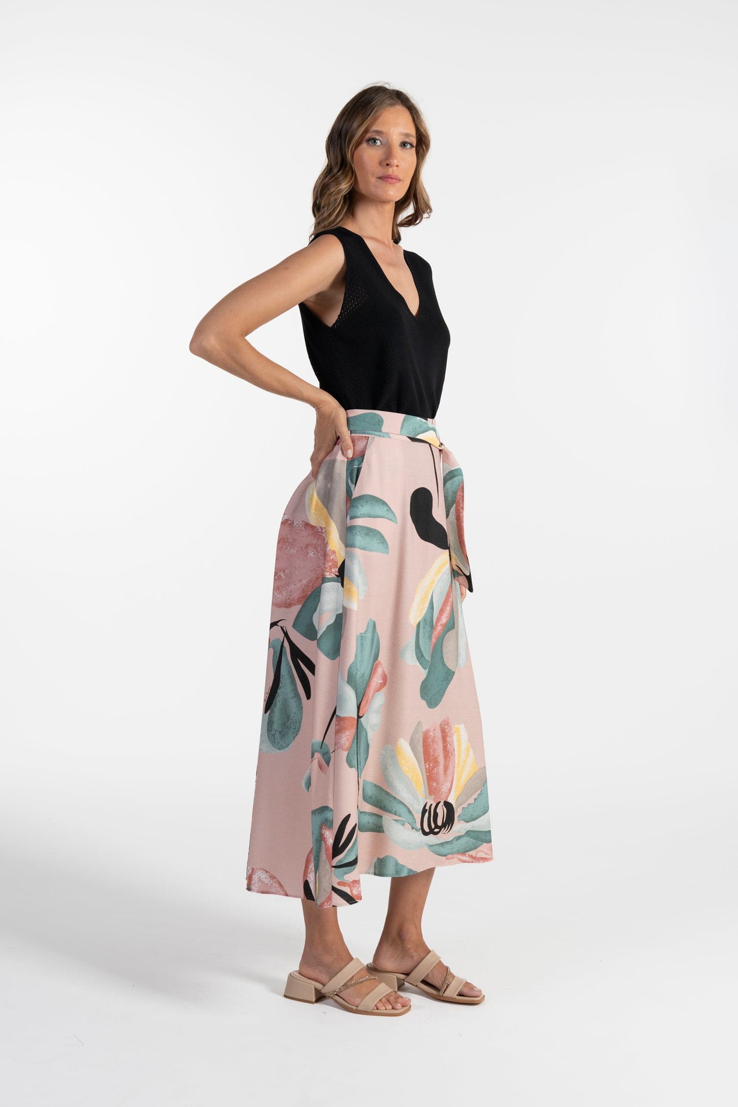 Top Ana Sousa Preto com Decote em V e Acabamento Detalhado