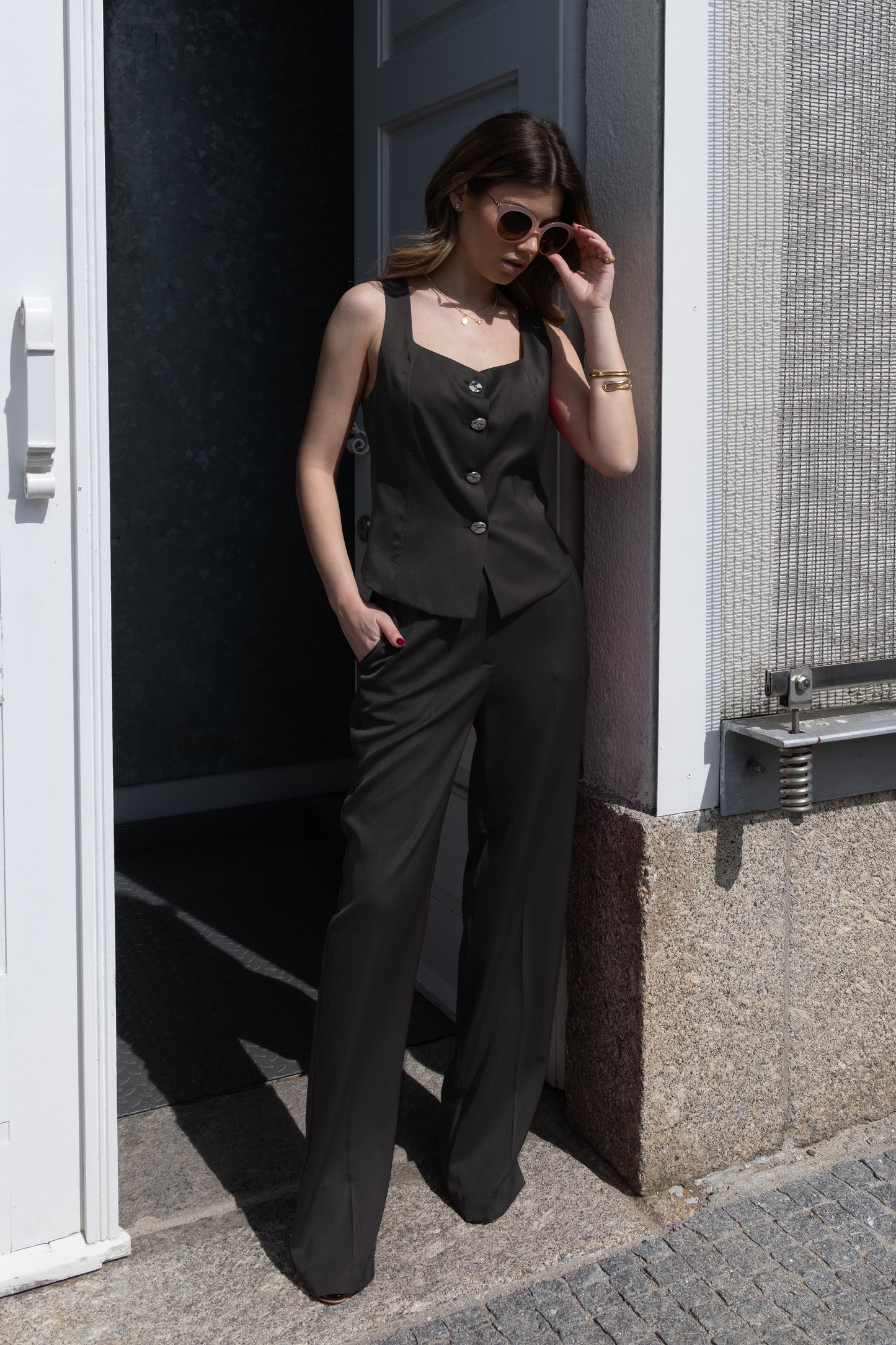 Calças Pretas de Mulher ANA SOUSA com Corte Largo