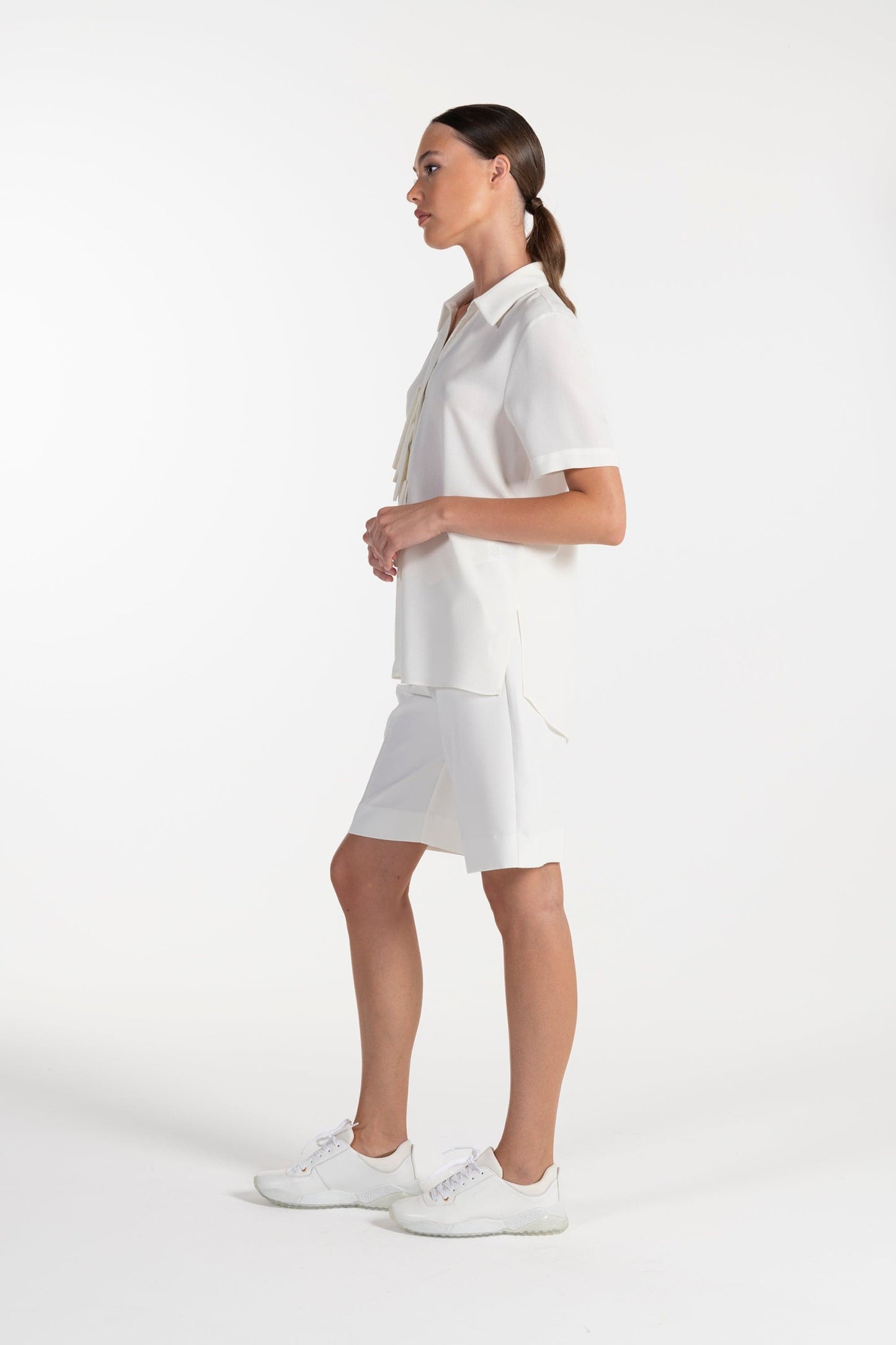 Blusa  Ana Sousa Branca com Detalhes Elegantes