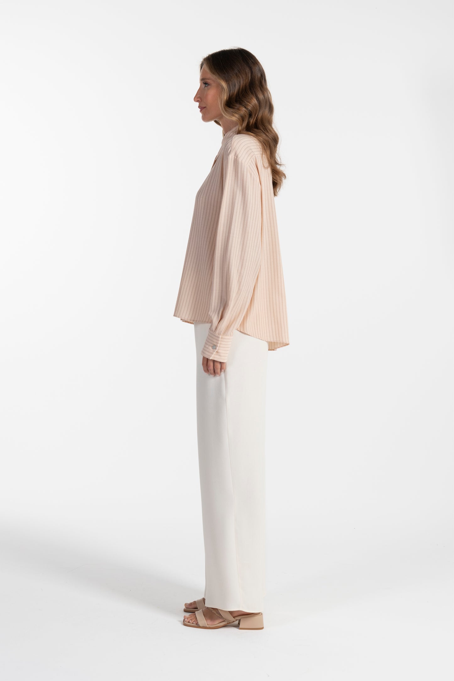 Camisa Bege de Mulher ANA SOUSA com Texto Leve