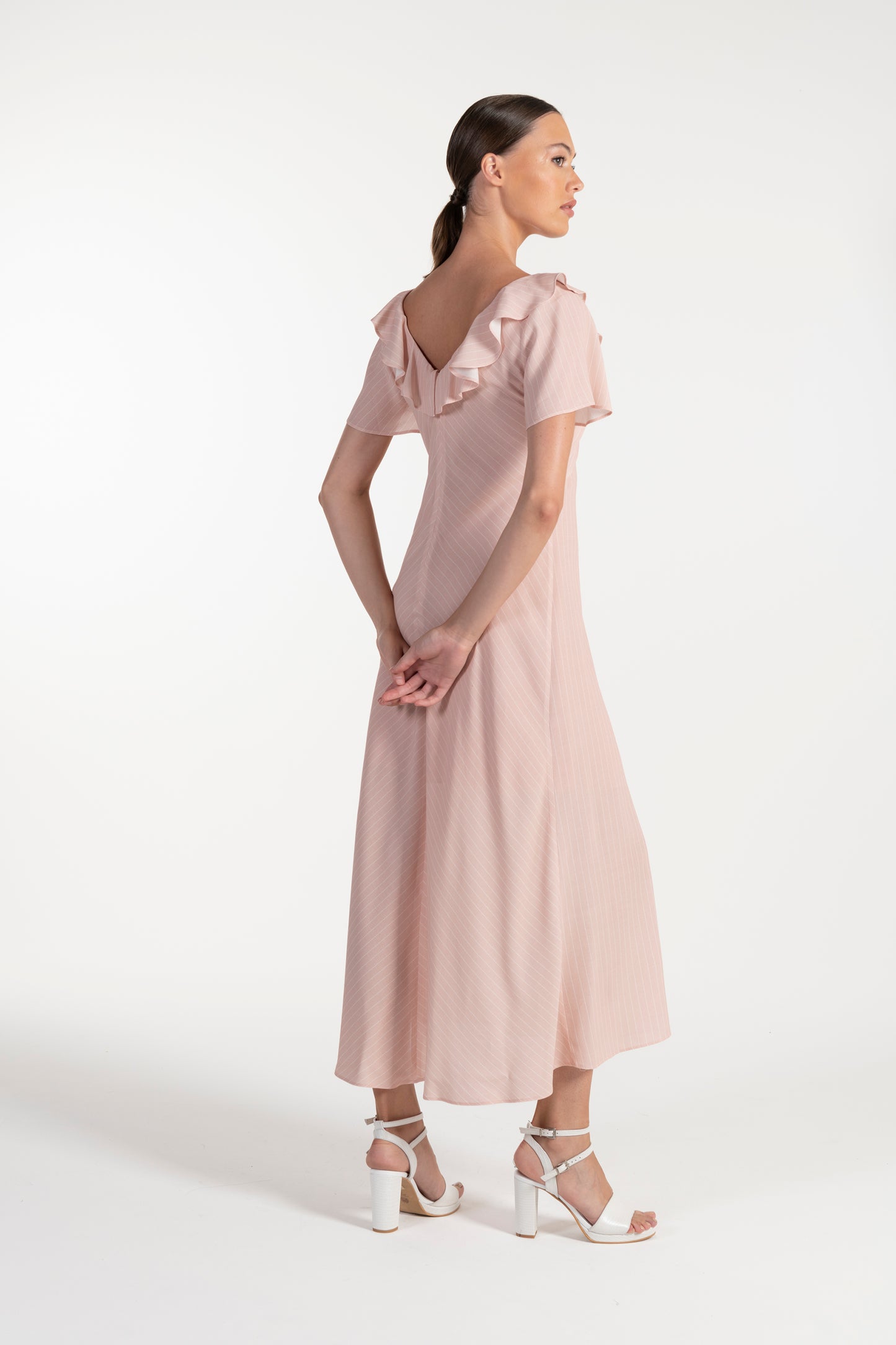 Vestido Rosa Claro de Mulher ANA SOUSA com Decote em V e Mangas Curvas