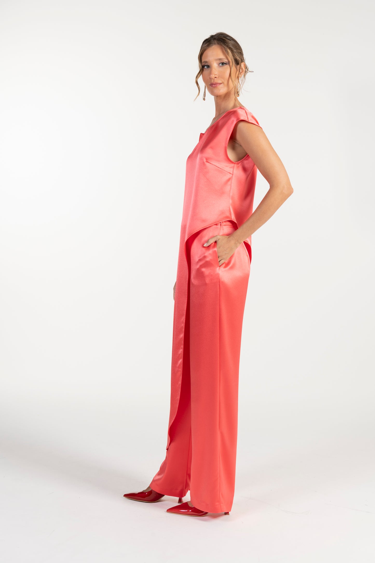 Calças Coral de Mulher ANA SOUSA com Corte Largo