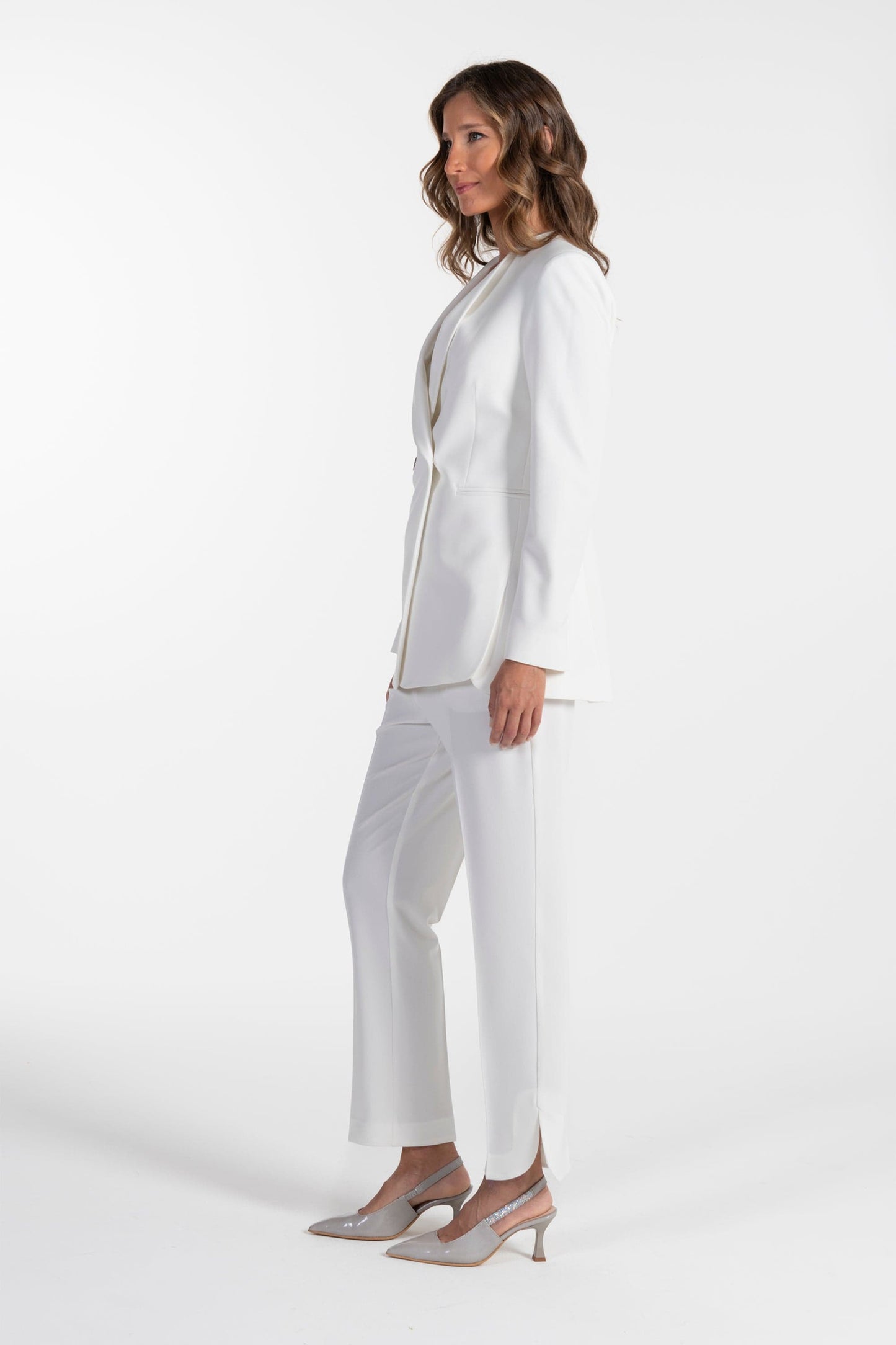 Blazer Ana Sousa Branco com Botões Elegantes