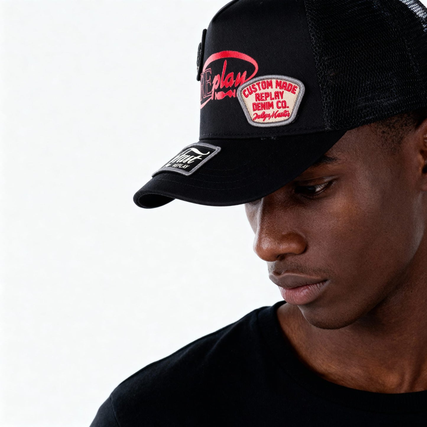 Boné Masculino Replay Preto Bordado com Apliques