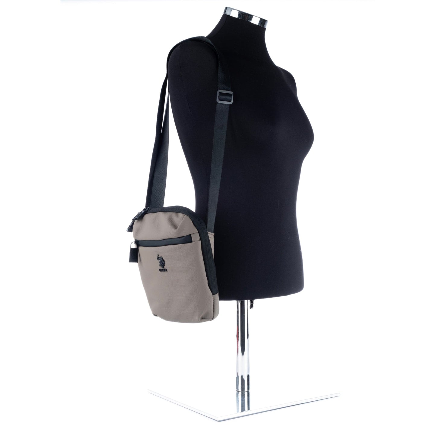 Bolsa Tiracolo Pequena de Homem US Polo em Nylon Bege com Bolsos Funcionais