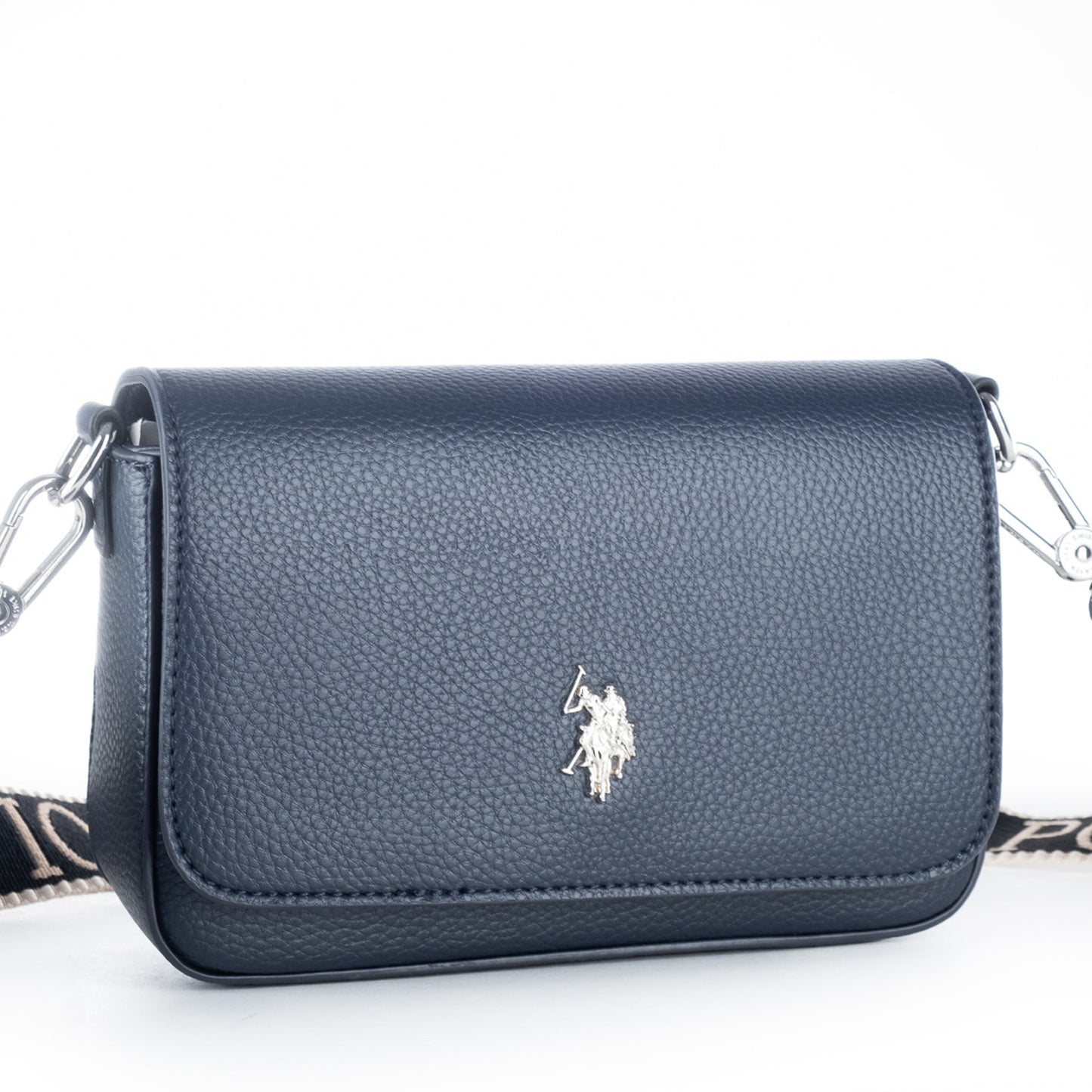 Bolsa Tiracolo U.S. Polo Assn. Preta com Aba Frontal e Alça Logótipo