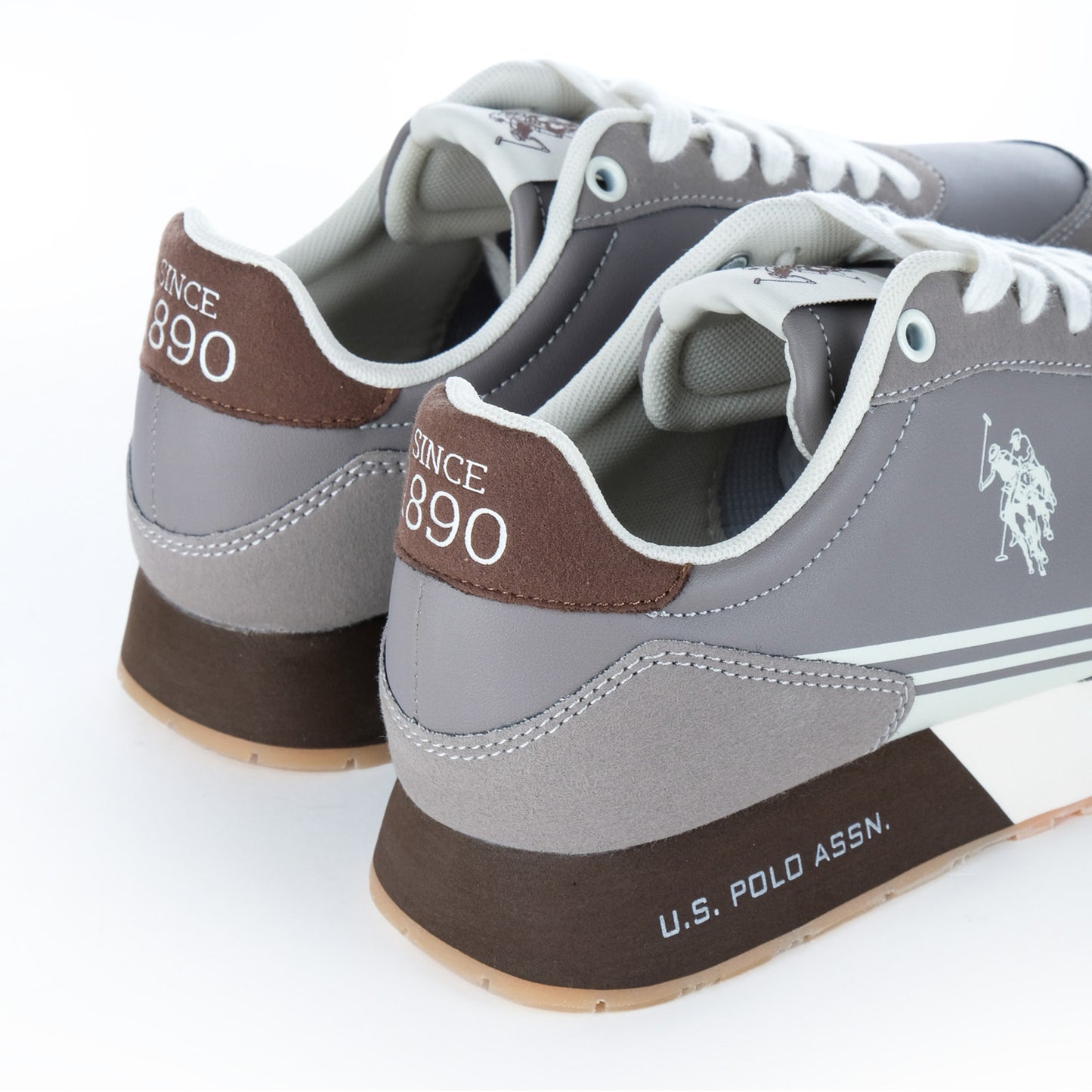 Ténis Homem U.S. Polo Assn. Taupe com Logótipo Contrastante e Atacadores Brancos