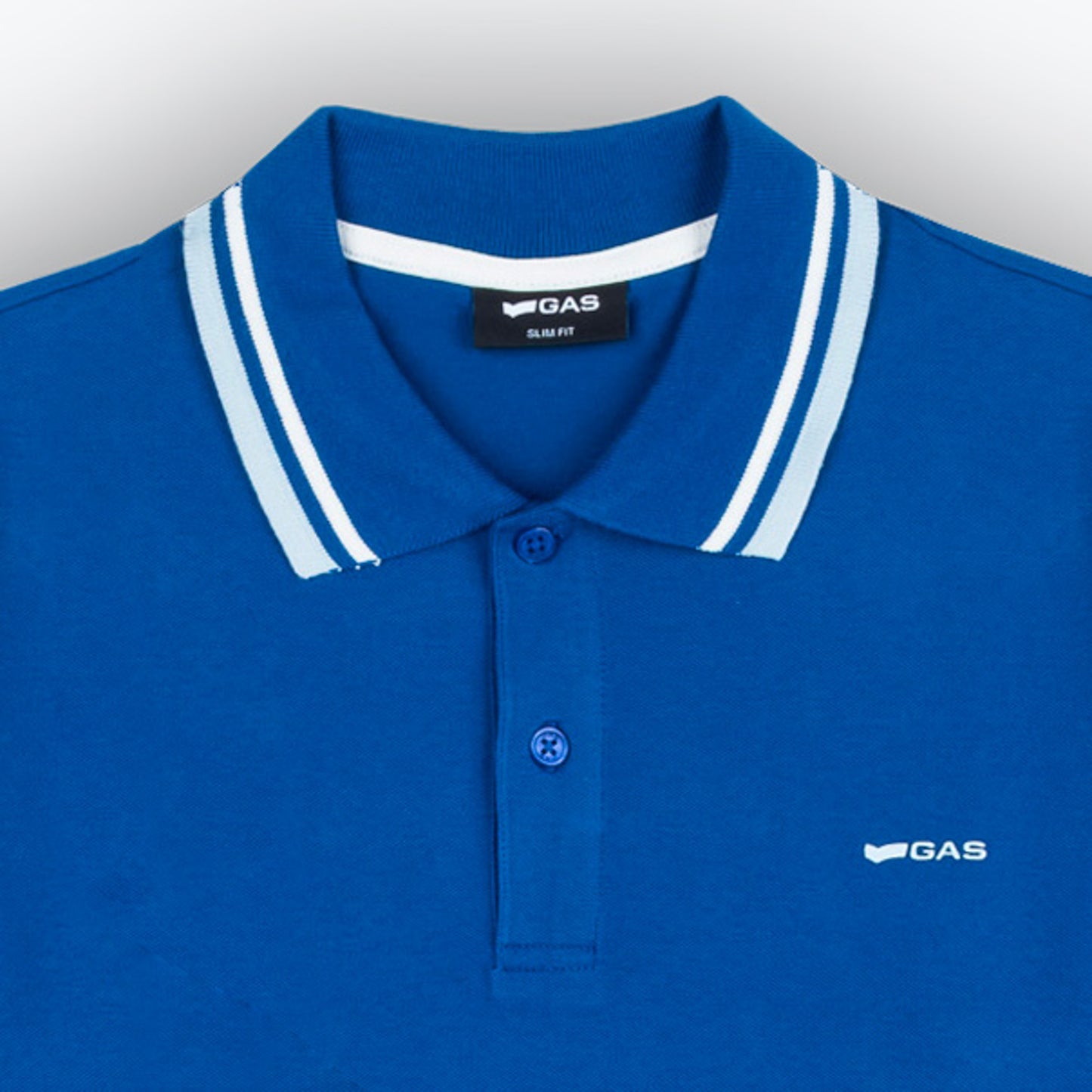 Polo Homem GAS Azul com Detalhes Contrastantes Brancos na Gola e Mangas