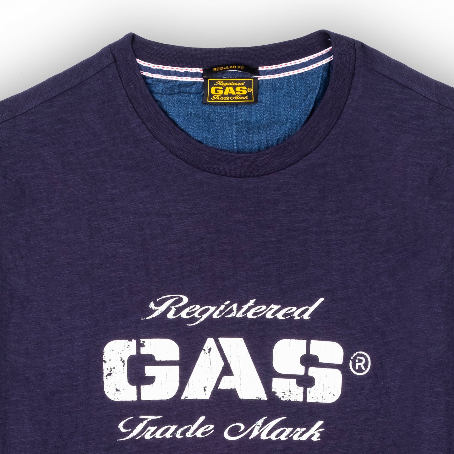 T-Shirt Homem Gas Azul Marinho com Logo Estilizado