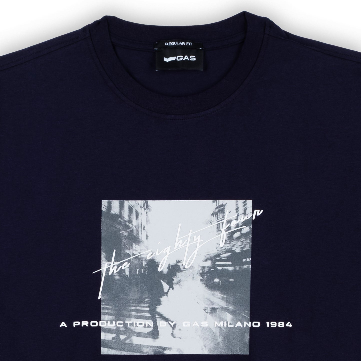 T-Shirt Homem Gas Azul Marinho com Estampa Fotográfica