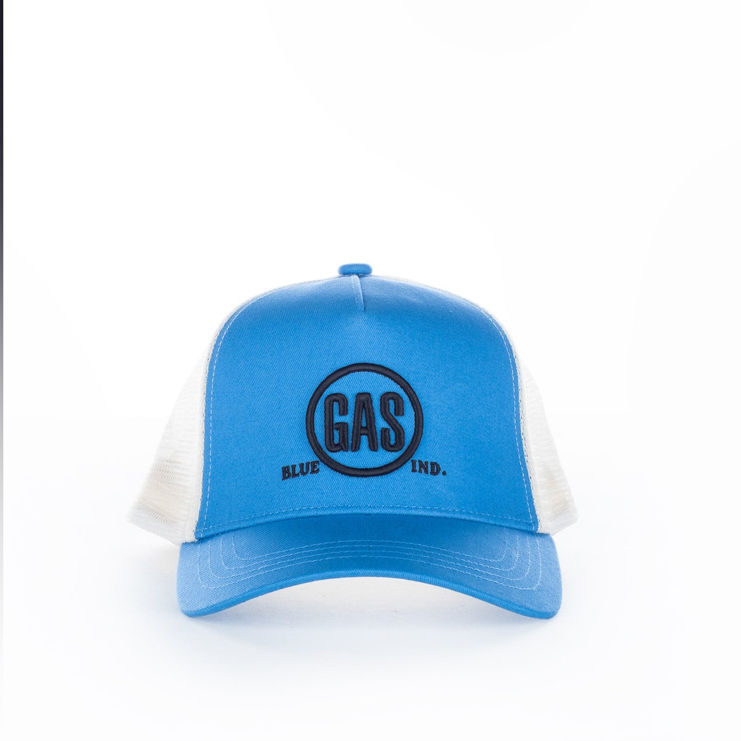 Boné GAS Azul Claro com Logo Frontal Bordado e Design Clássico