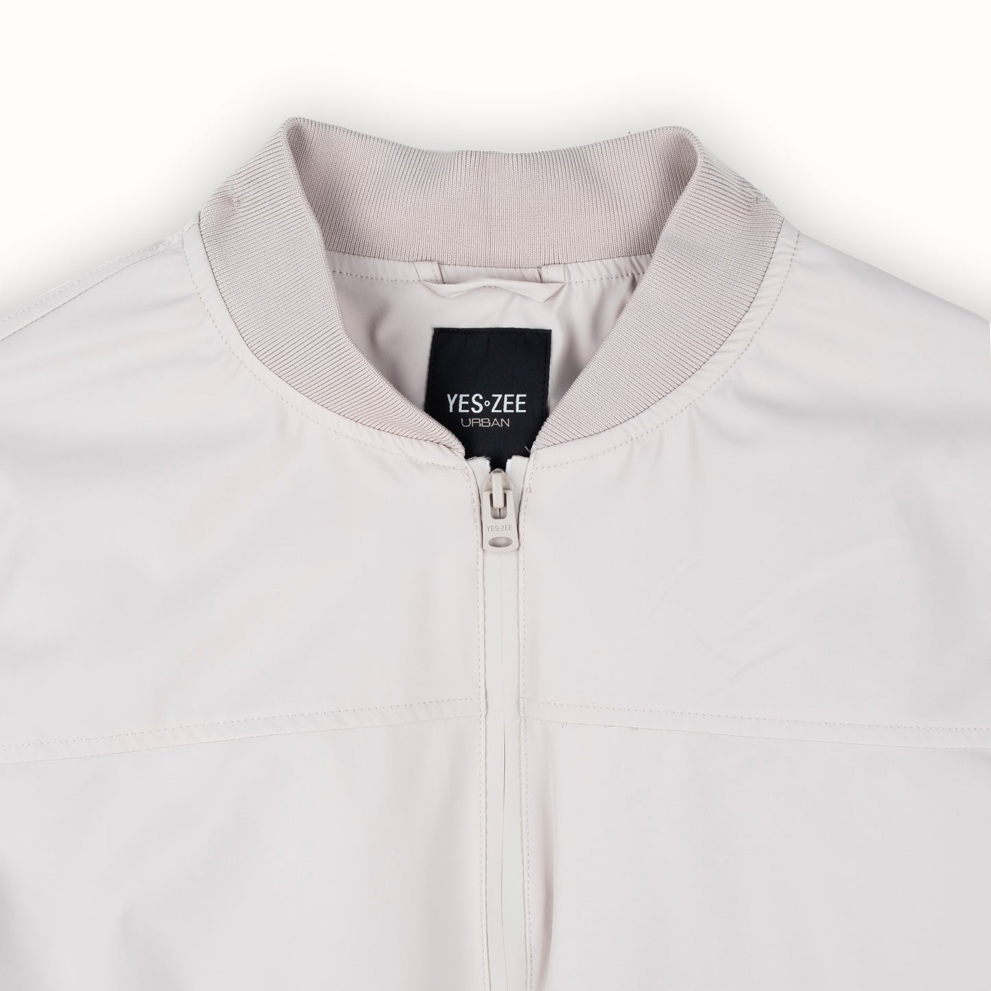 Casaco Homem Yes Zee Branco Bomber com Fecho Zip e Bolsos Frontais