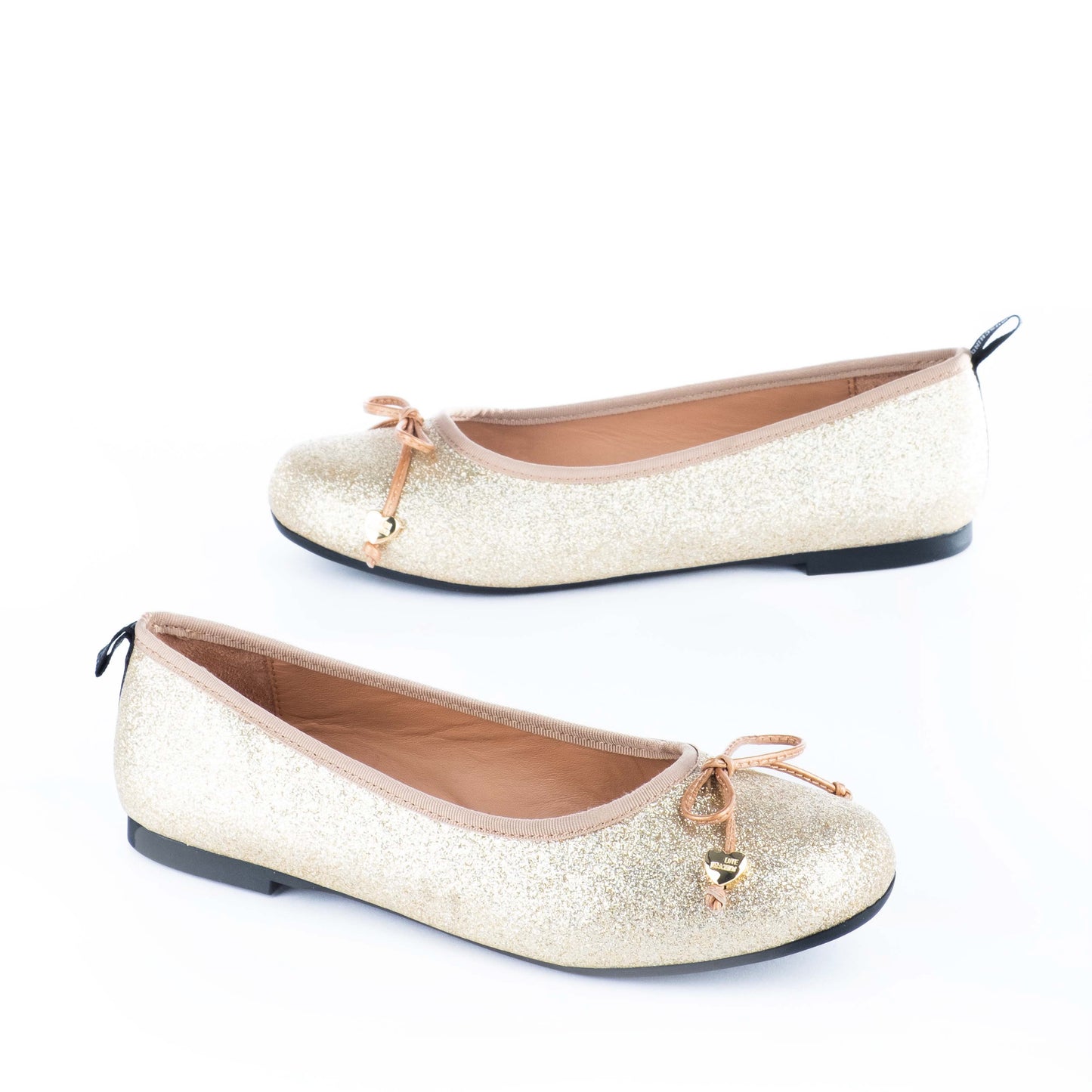 Sabrinas Mulher Love Moschino Douradas com Detalhe de Coração