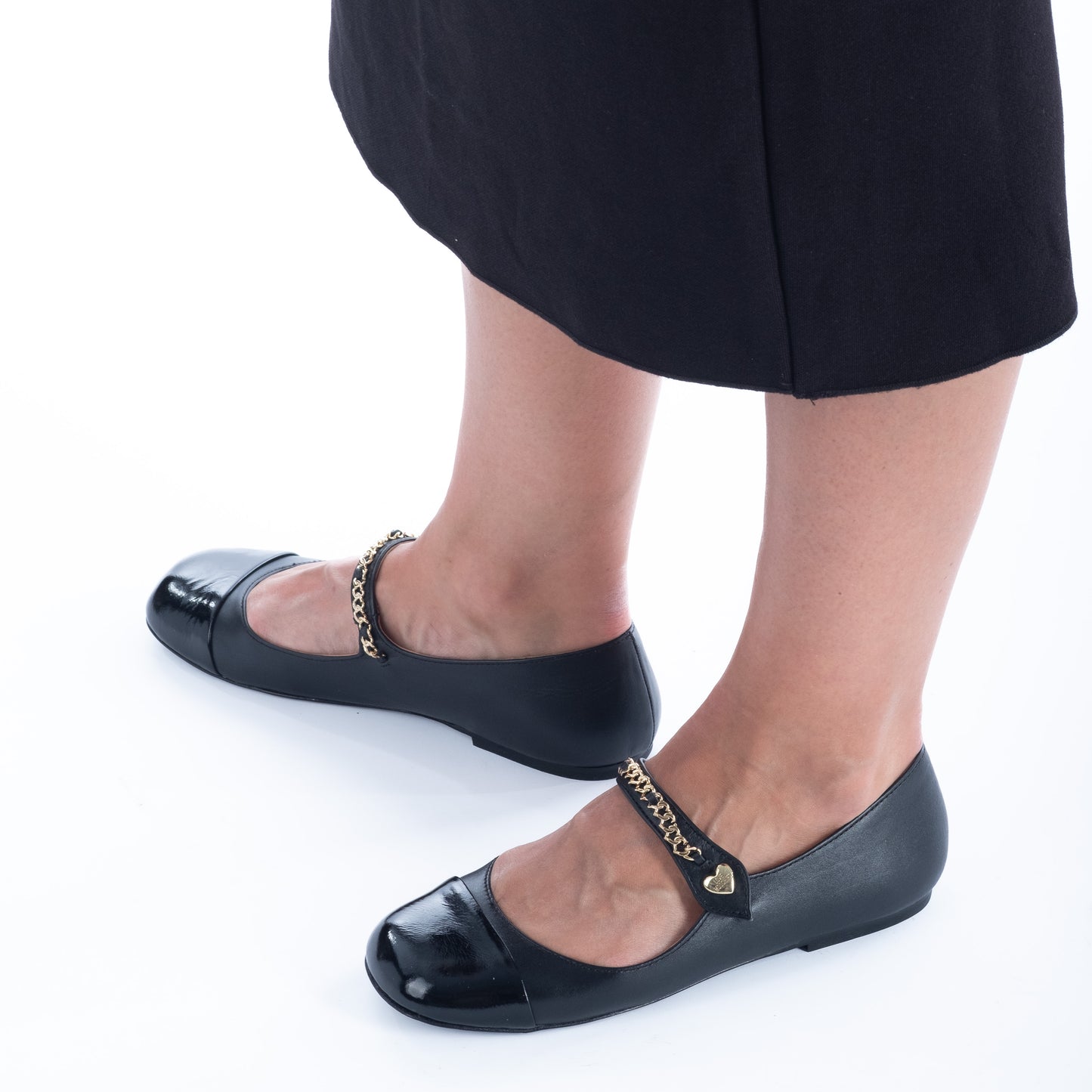 Ténis Mulher Love Moschino Pretas com Detalhe de Coração