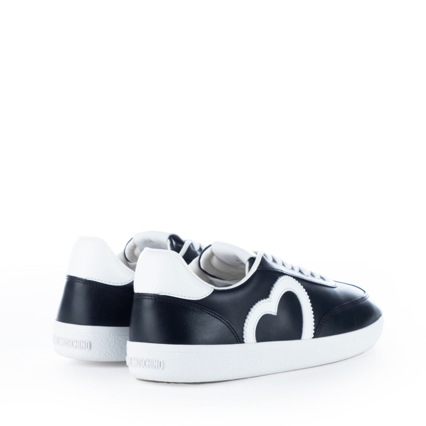 Ténis Mulher Love Moschino pretos com sola Branca