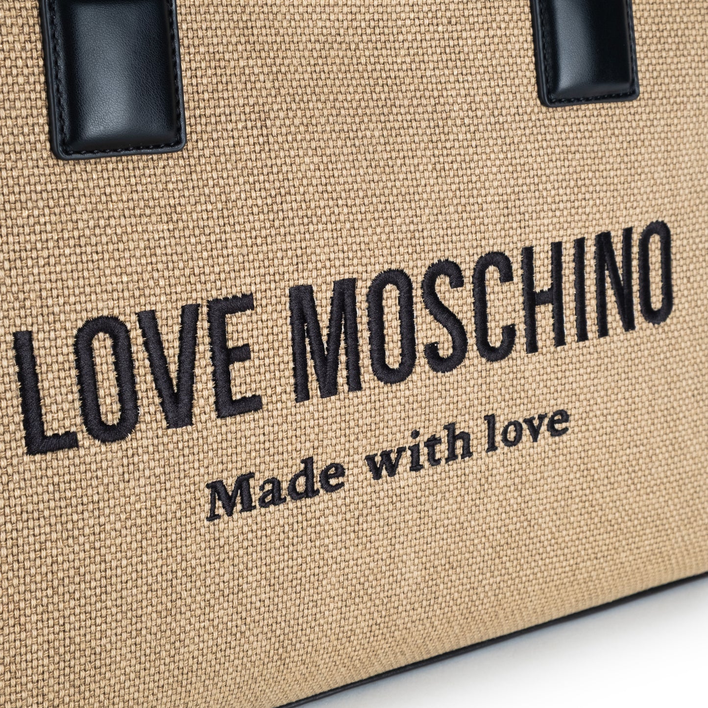 Bolsa Tote Love Moschino Bege Matelassê com Logo e Alças Pretas