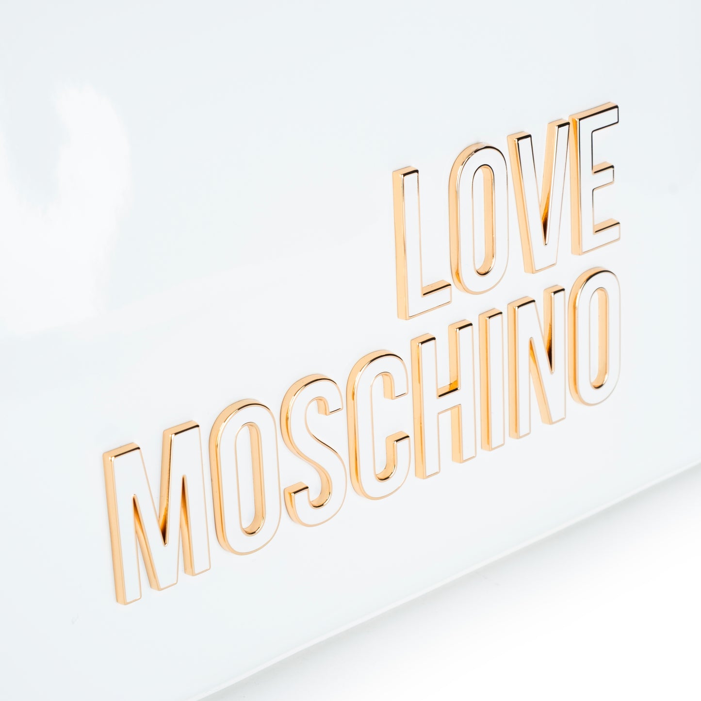 Bolsa Tote Love Moschino Branca com Logo Dourado e Alça de Ombro