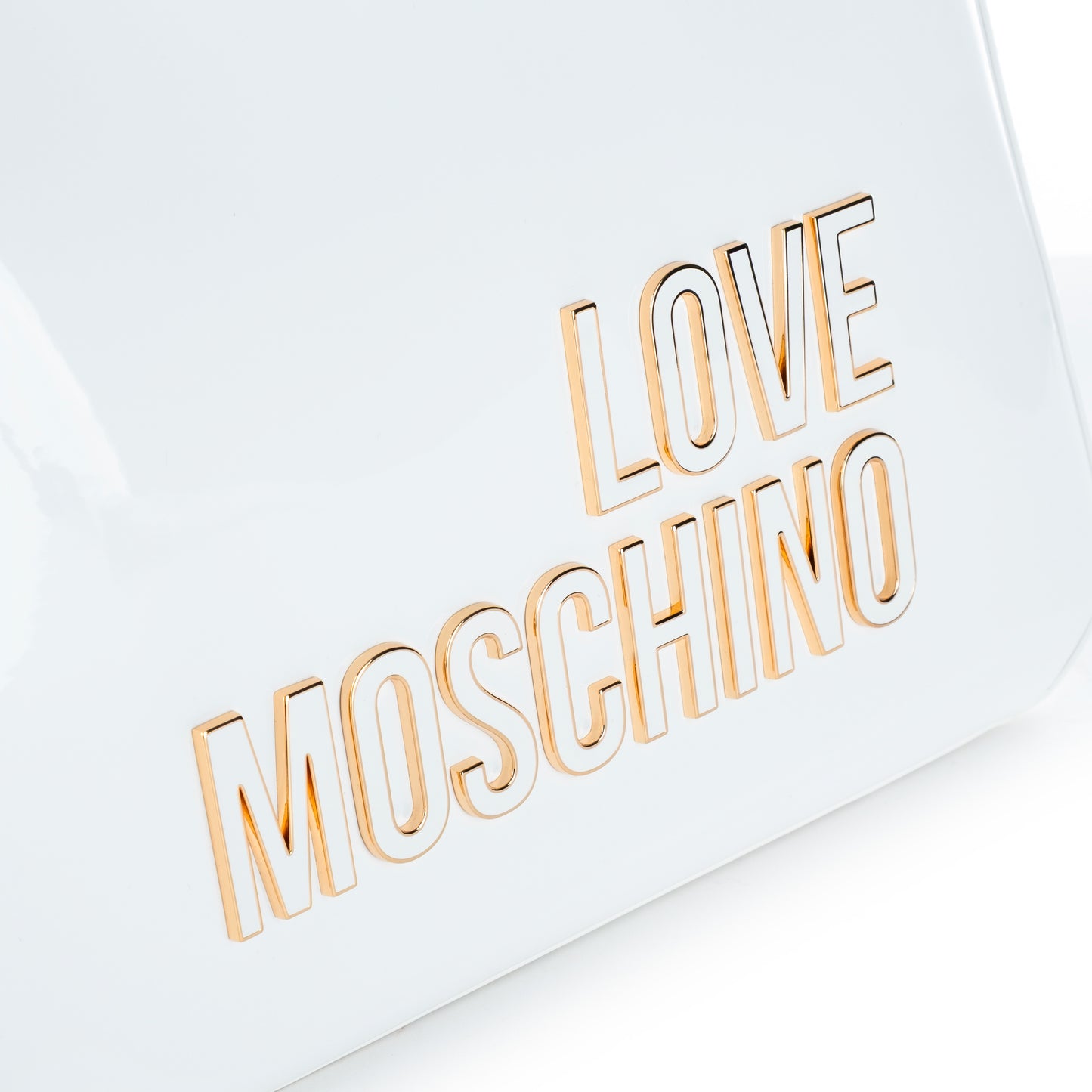 Bolsa de Ombro Love Moschino Branca com Logo Dourado e Design Curvo