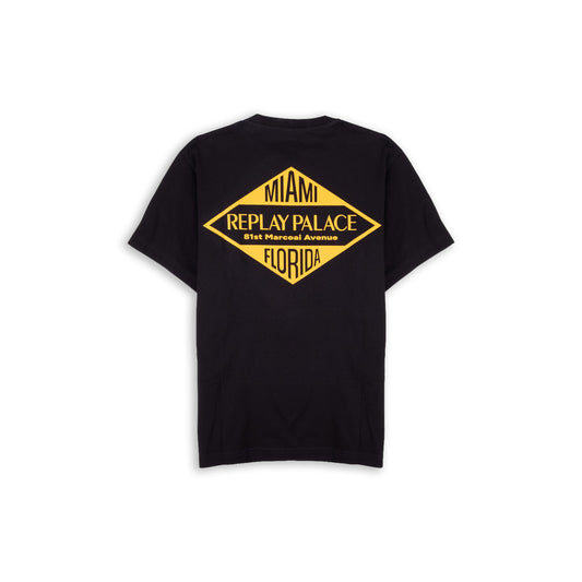 T-Shirt Homem Replay Preta com Estampa Miami Replay Palace Amarela