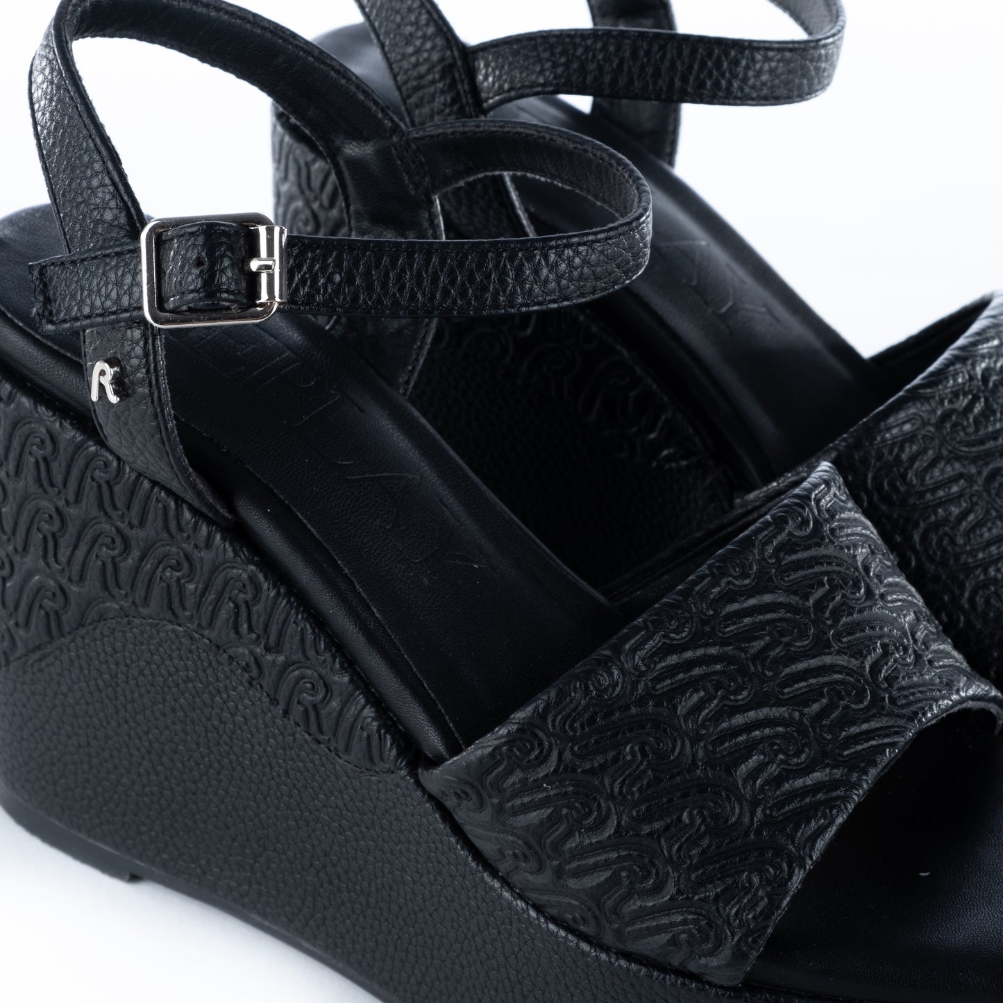 Sandálias Mulher Replay Pretas com Plataforma e Detalhes Elegantes