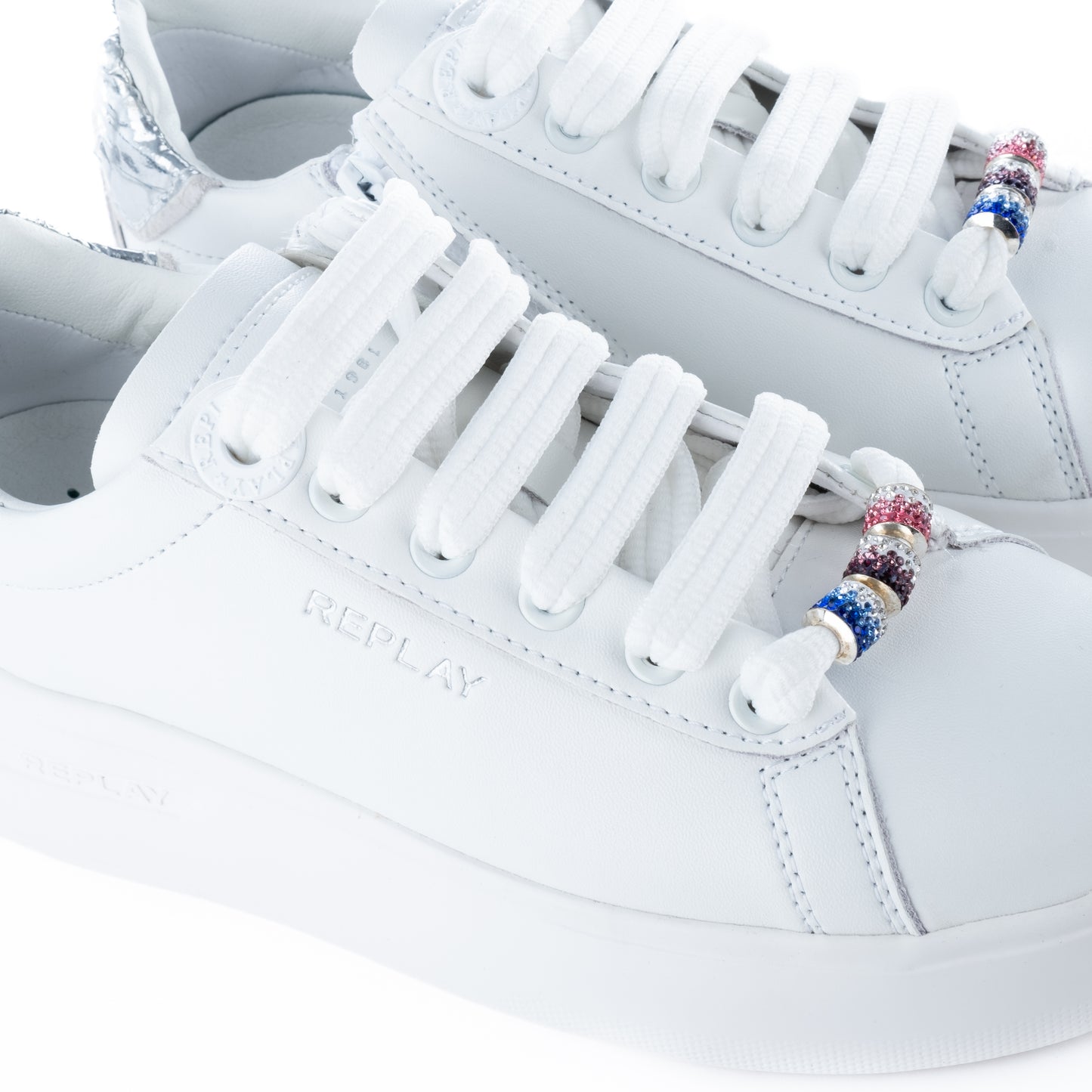 Ténis Mulher Branco com Detalhes Prateados Replay