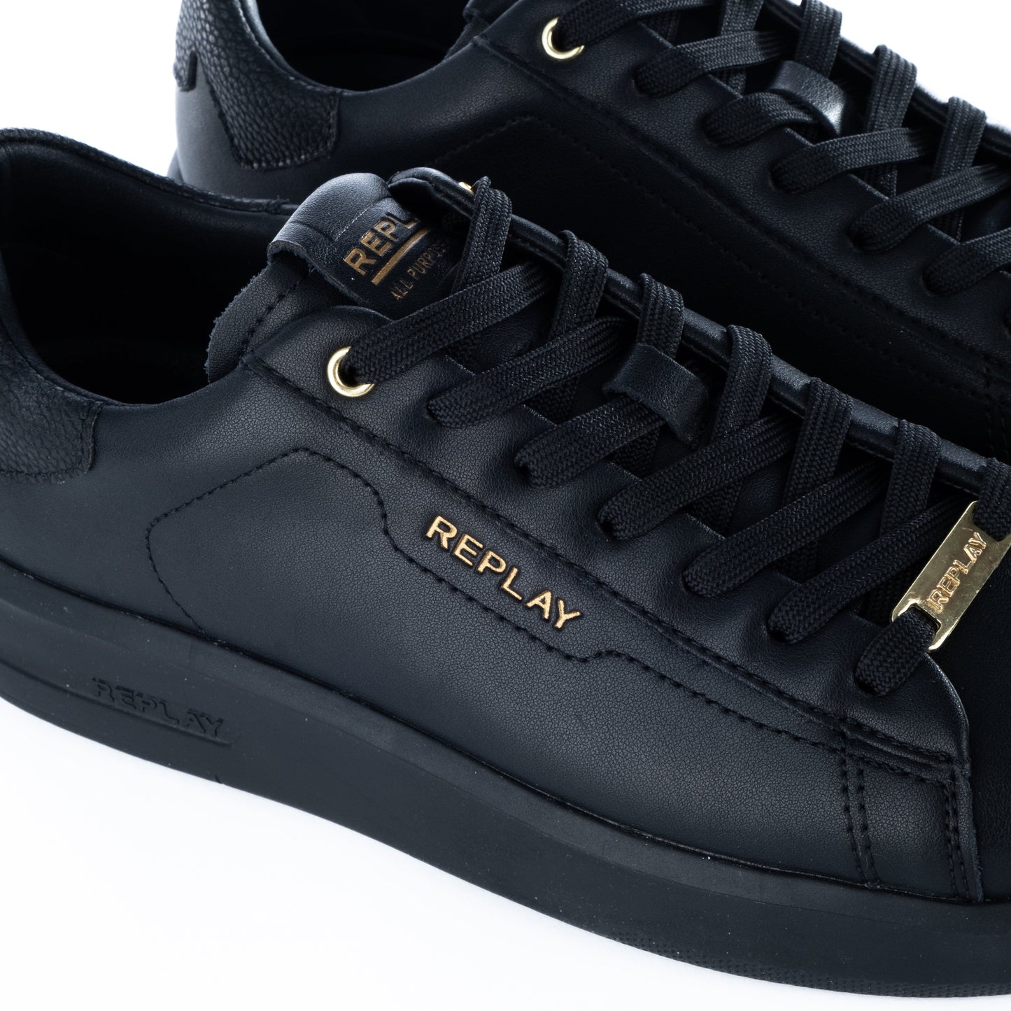 Ténis Homem Replay pretos com logo Dourado