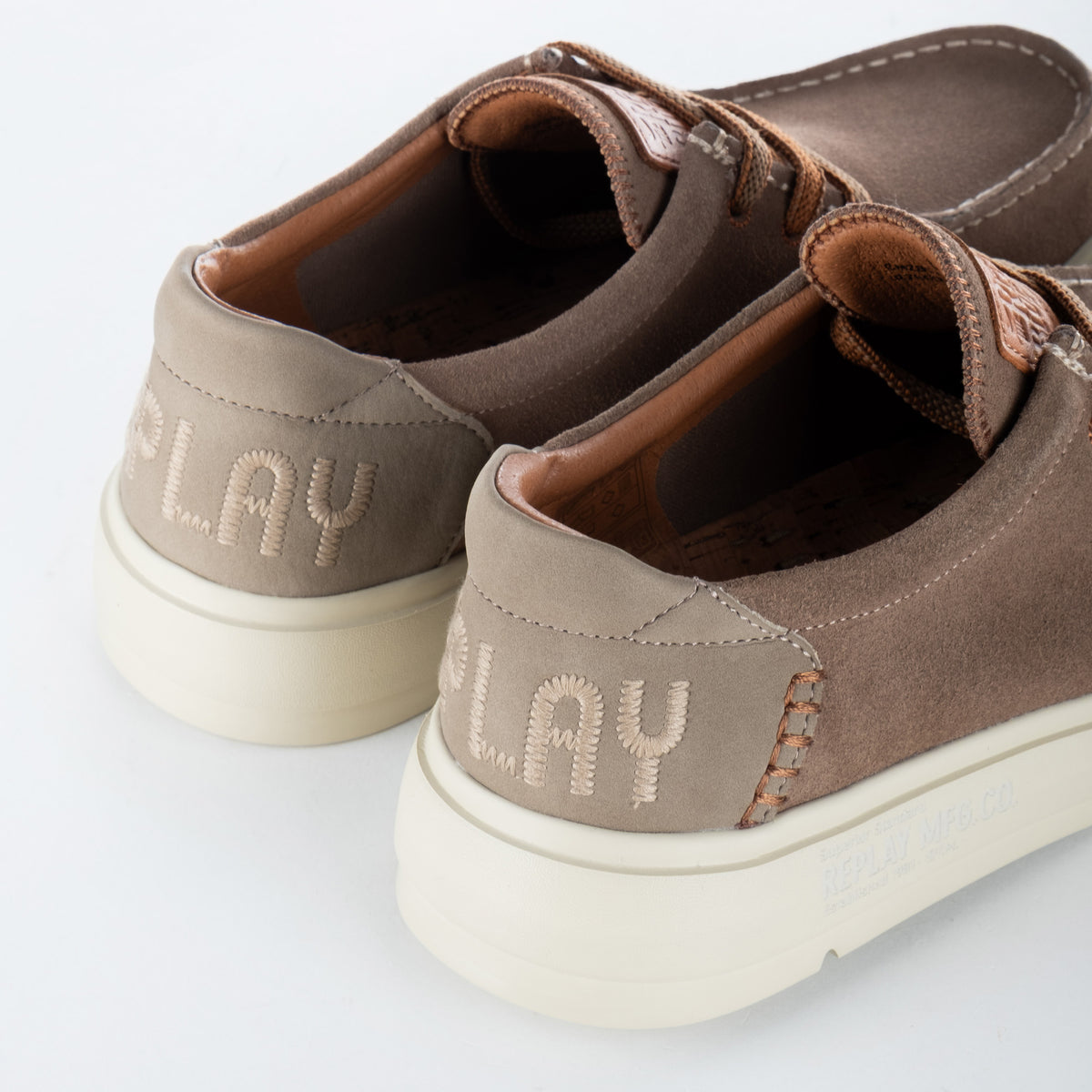 Sapatos Casuais Homem Replay Bege com Sola Branca