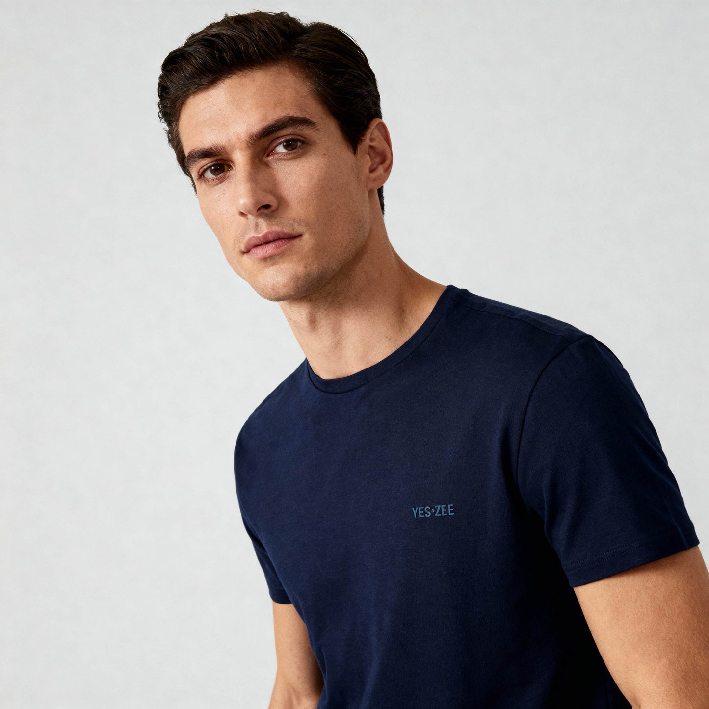 T-Shirt Homem Yes Zee Azul