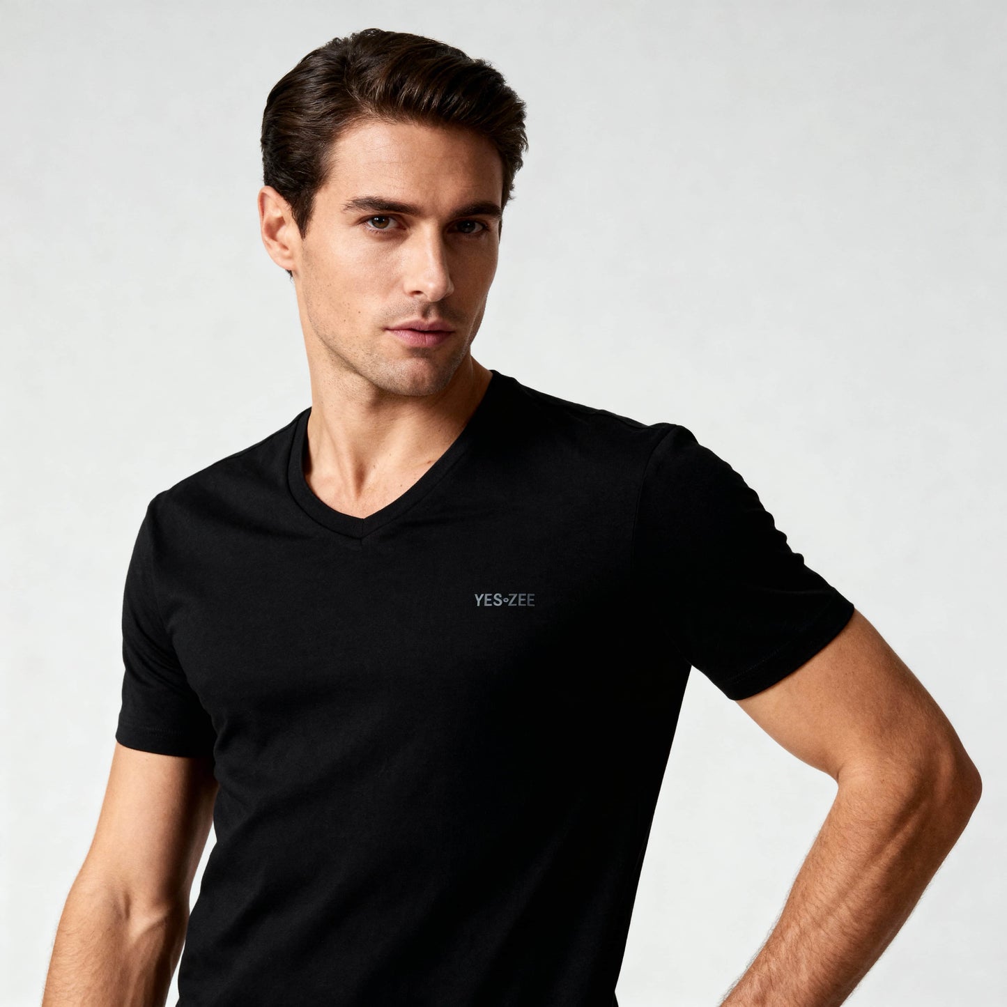 T-Shirt Homem Yes Zee Preta