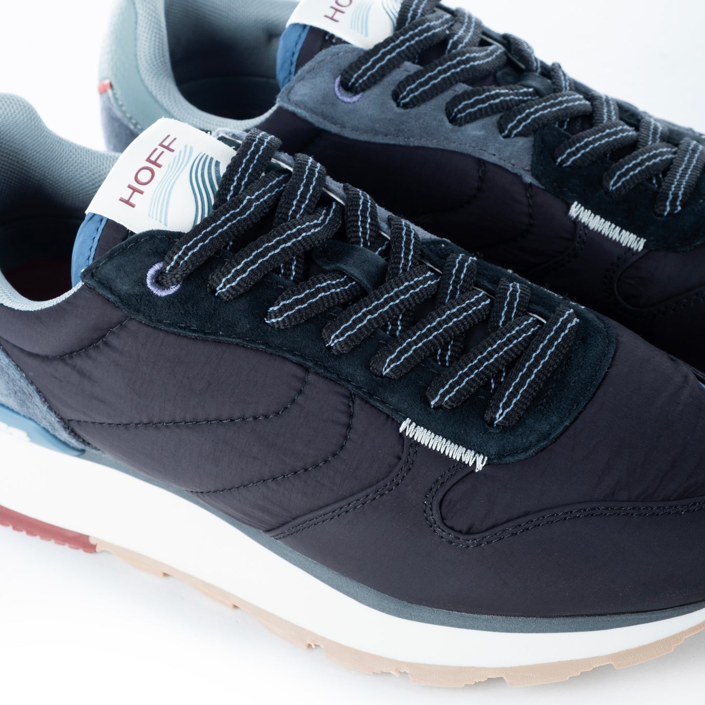 Ténis Homem Hoff Trackfield Preto Detalhes Modernos