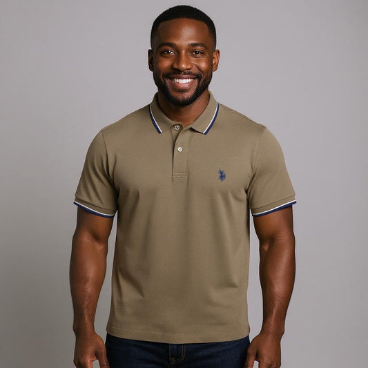 Polo Homem US Polo Verde Azeitona com Gola Contrastante