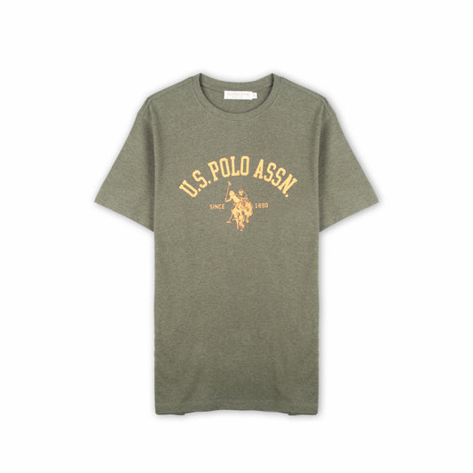 T-shirt Homem US Polo Verde Caqui com Logo Frontal em Contraste e Texto Gráfico